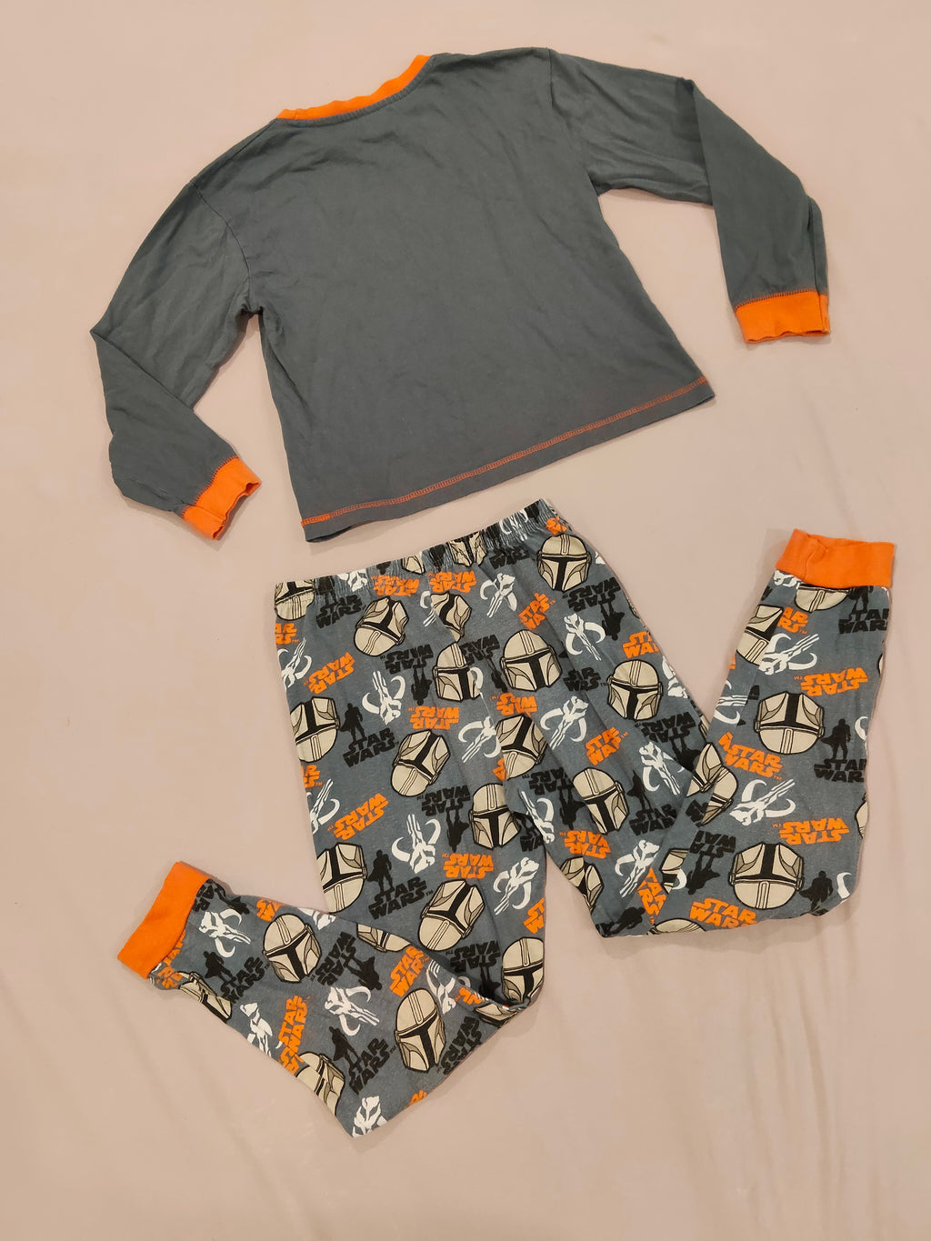 STAR WARS sleep set size 9-10 boys