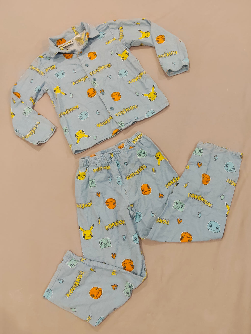 POKEMON pyjama set size 7 boys