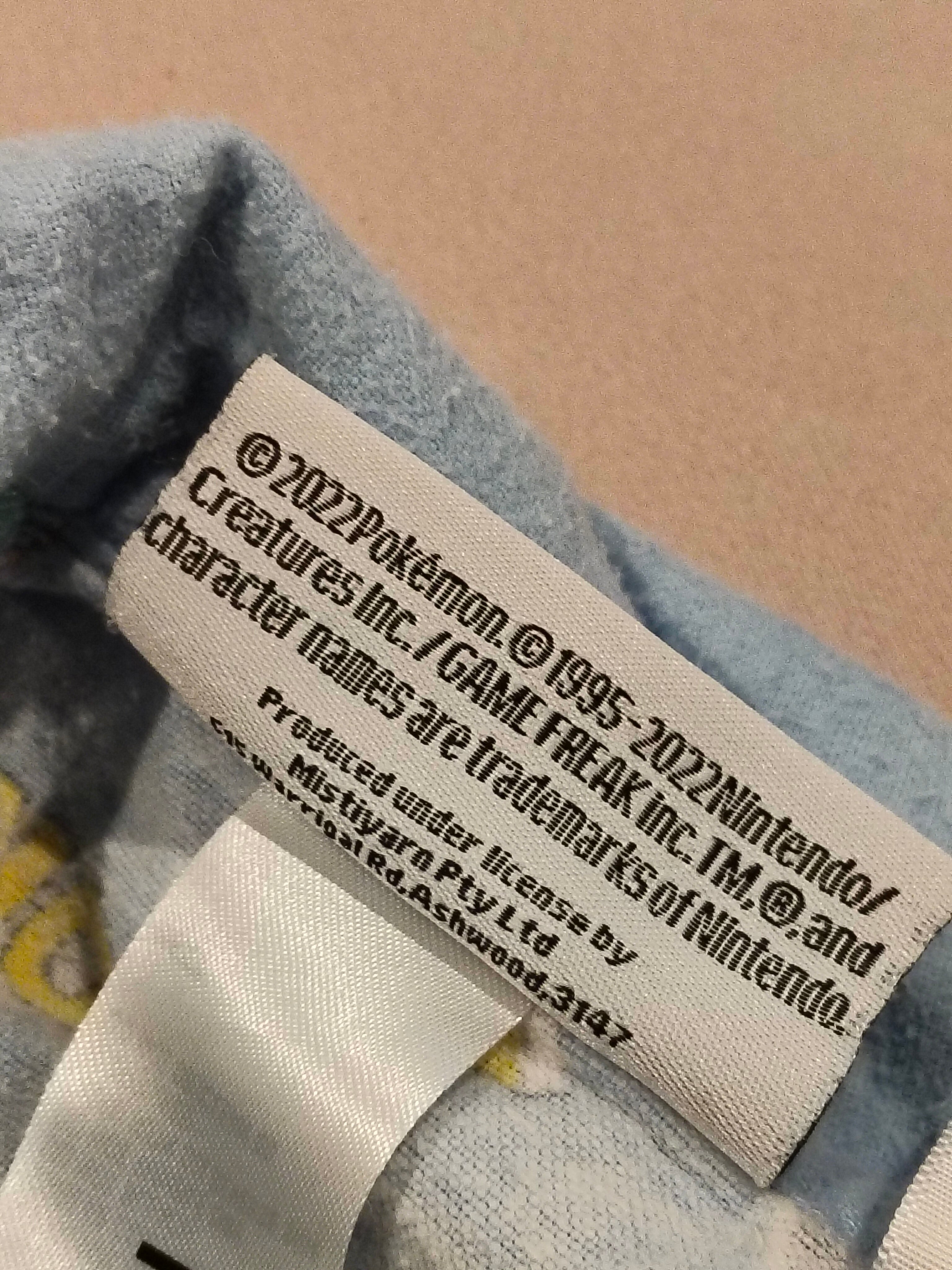 POKEMON pyjama set size 7 boys