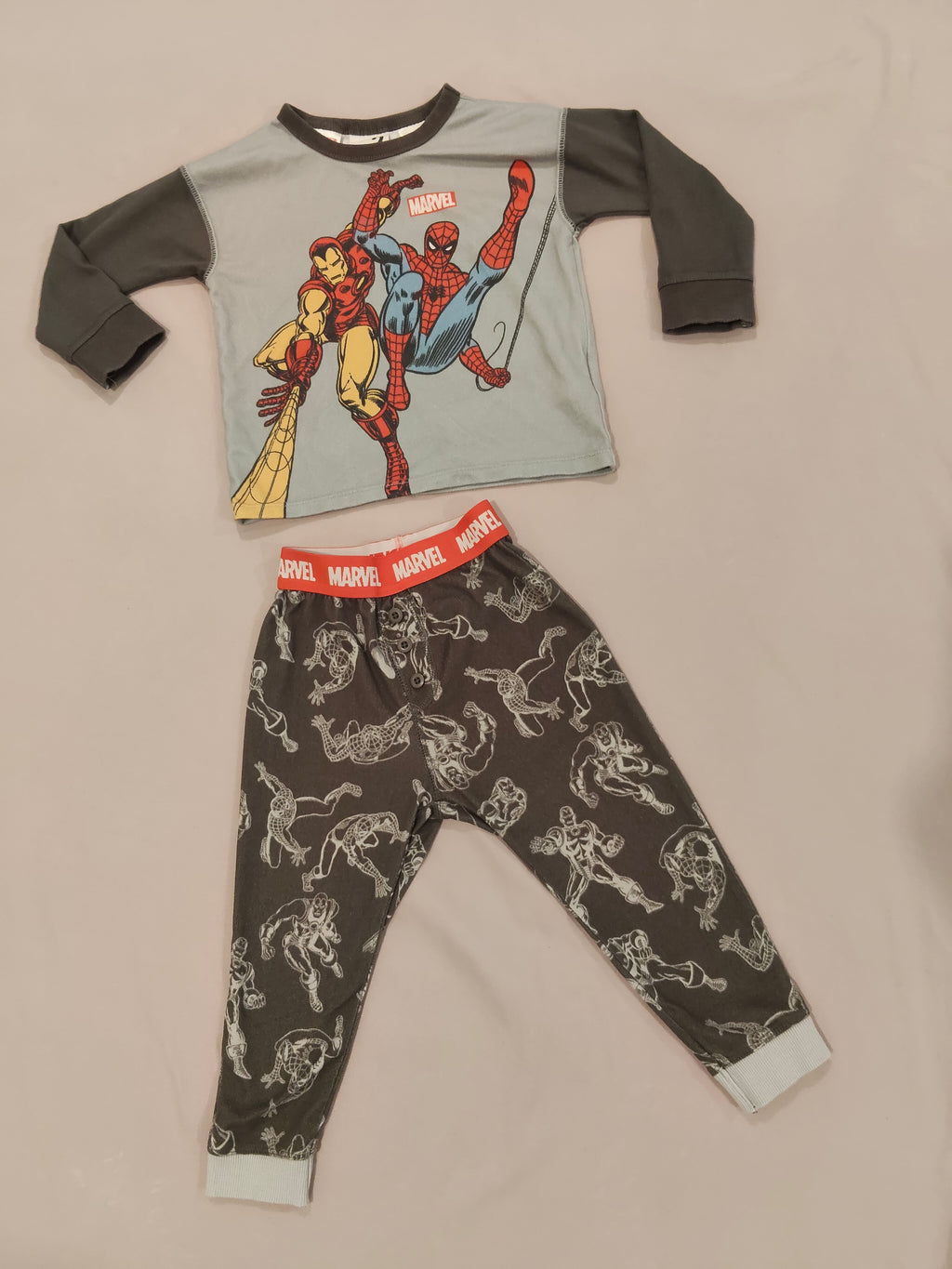 MARVEL sleep set size 2 boys long sleeve