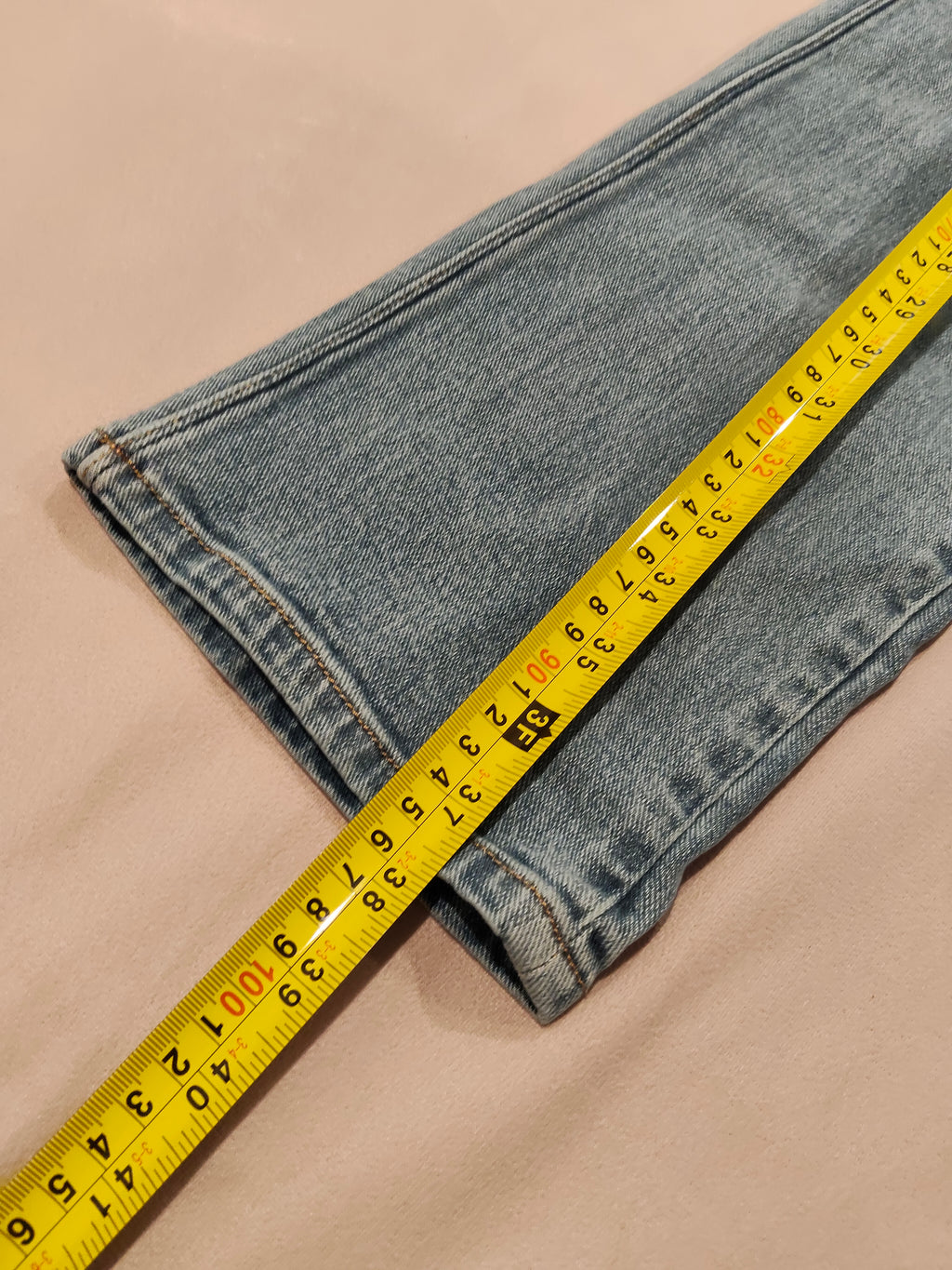 VOLCOM jeans size 28 Women Modern Straight