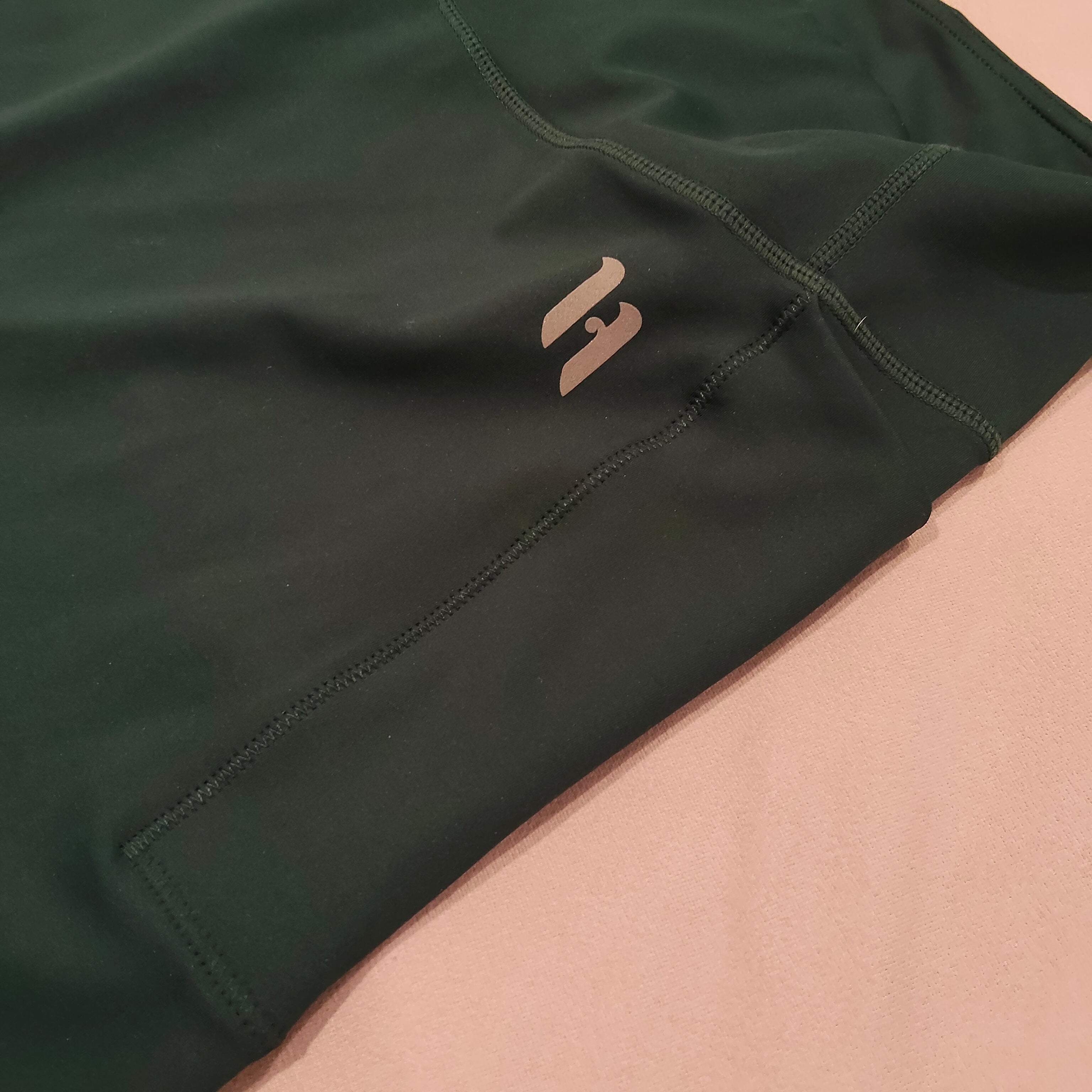 HINE leggings size XXL green Women with side pockets