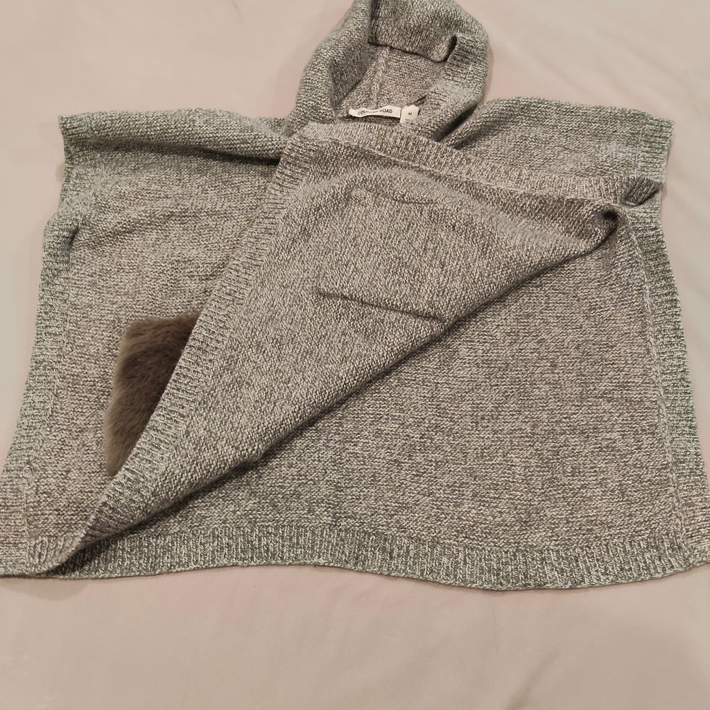 COUNTRY ROAD hooded poncho size M Women wool/cashmere