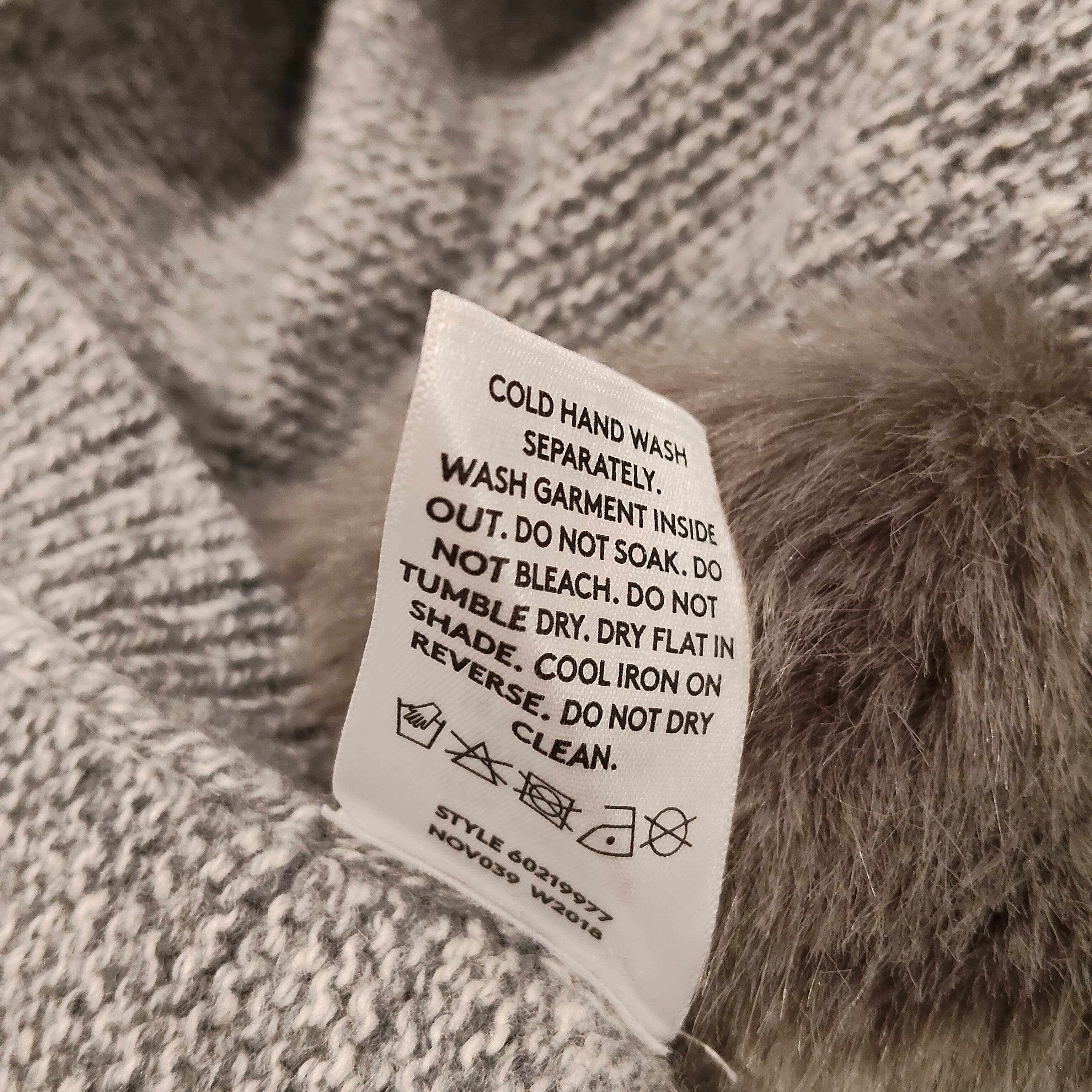 COUNTRY ROAD hooded poncho size M Women wool/cashmere
