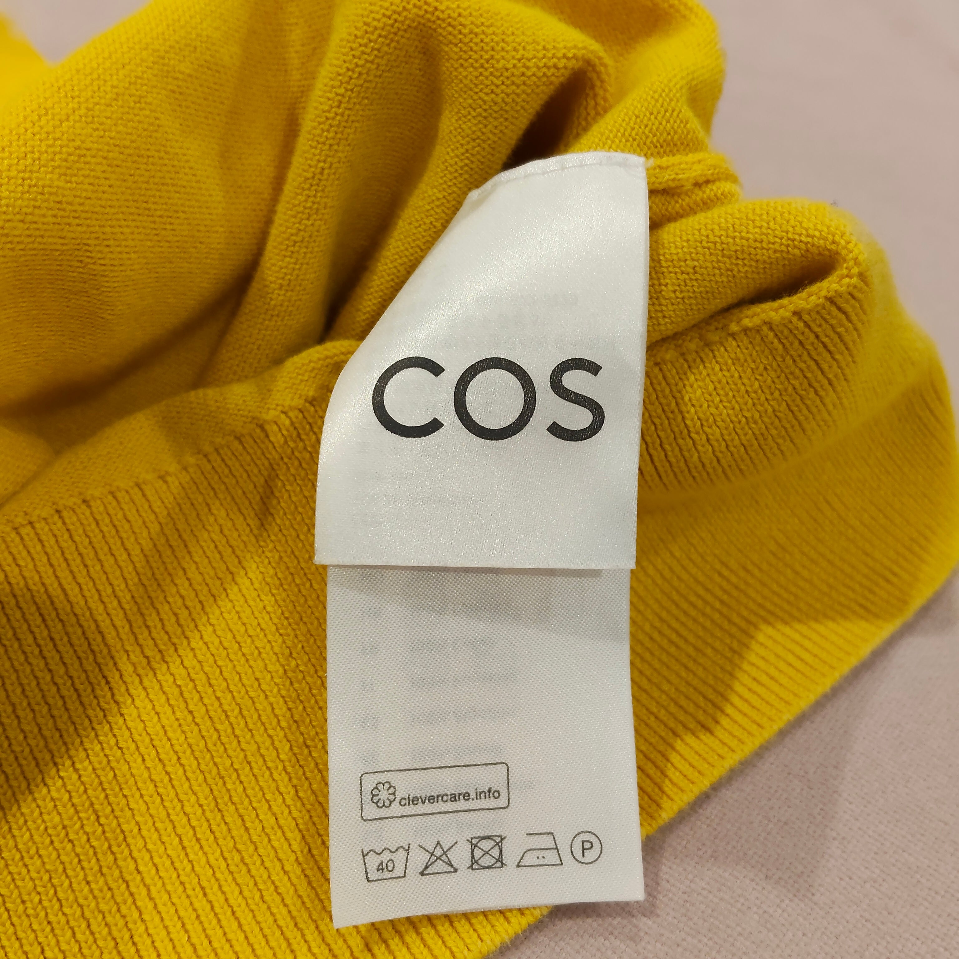 COS knit top size S Women short sleeve