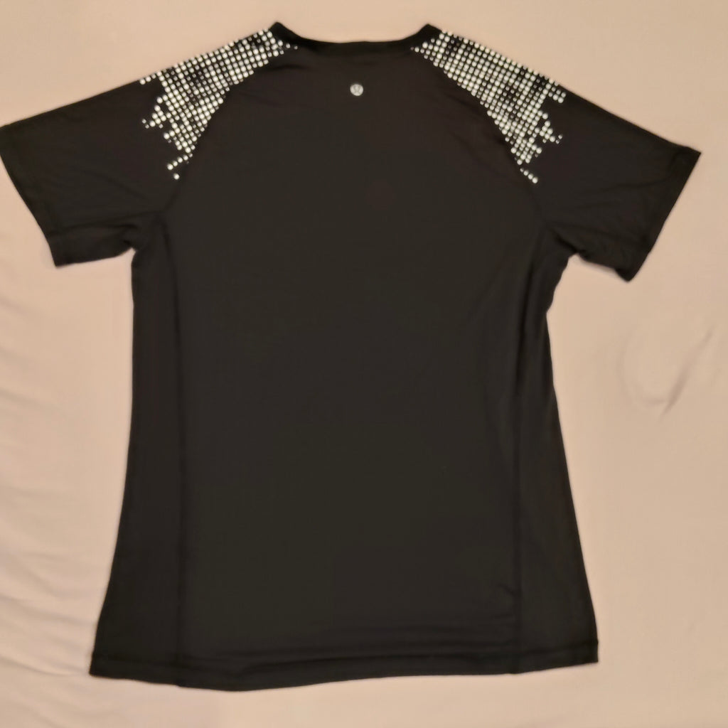 LULULEMON tee size 14-16 Women