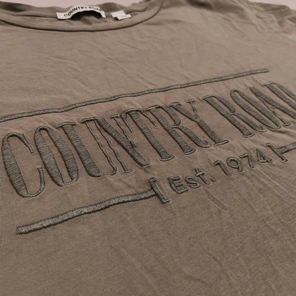 COUNTRY ROAD tee size M Women sage