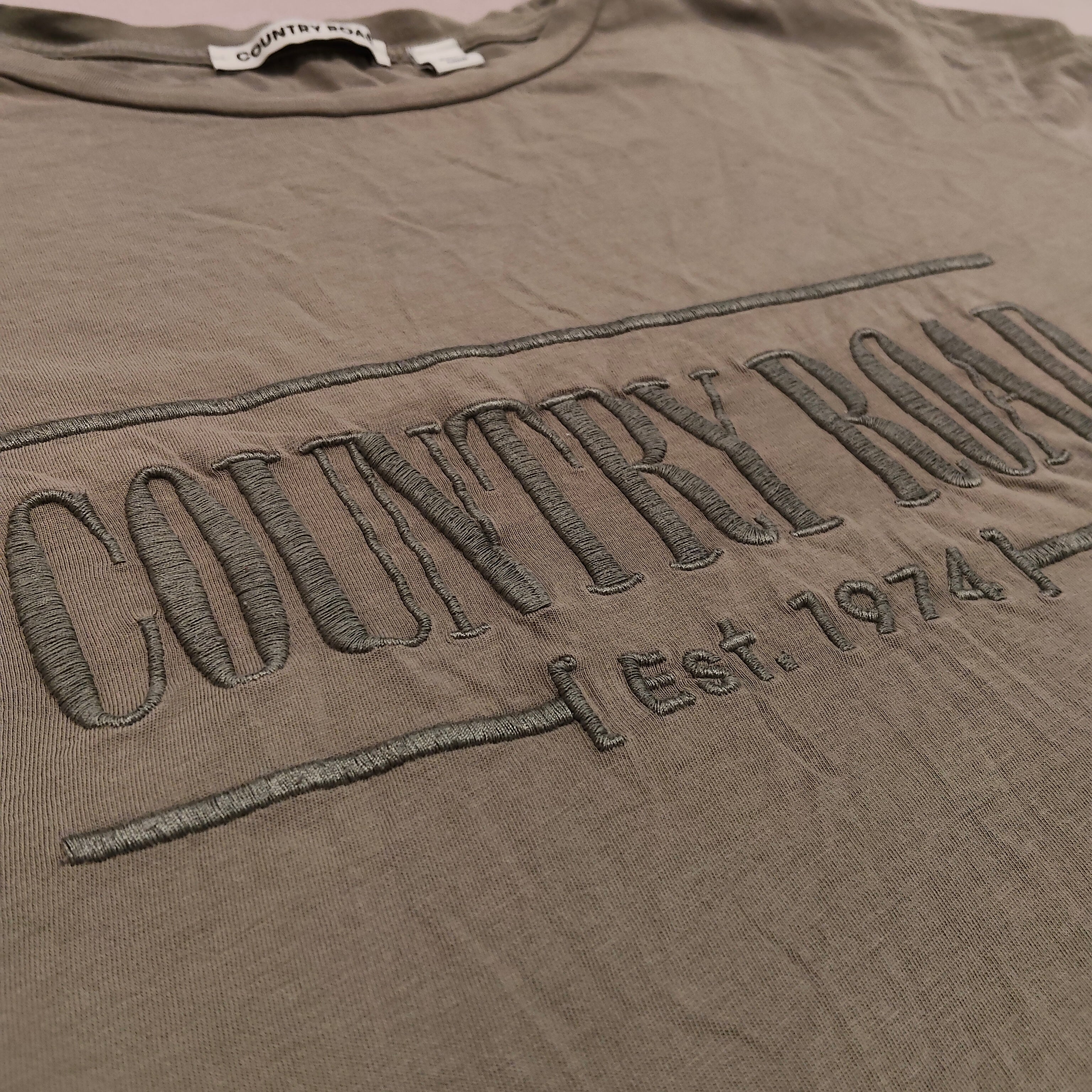 COUNTRY ROAD tee size M Women sage