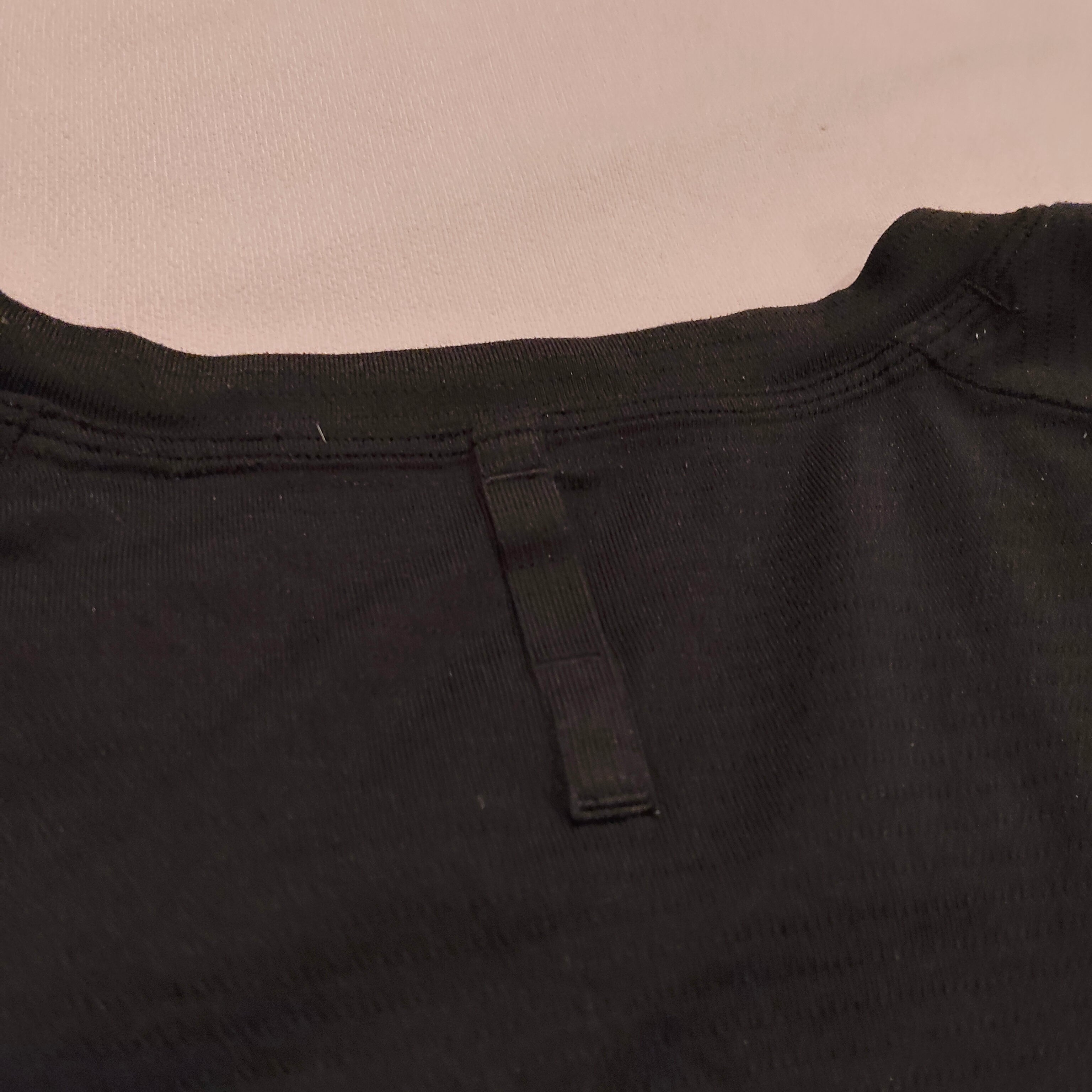LULULEMON top size 14-16 NZ Women