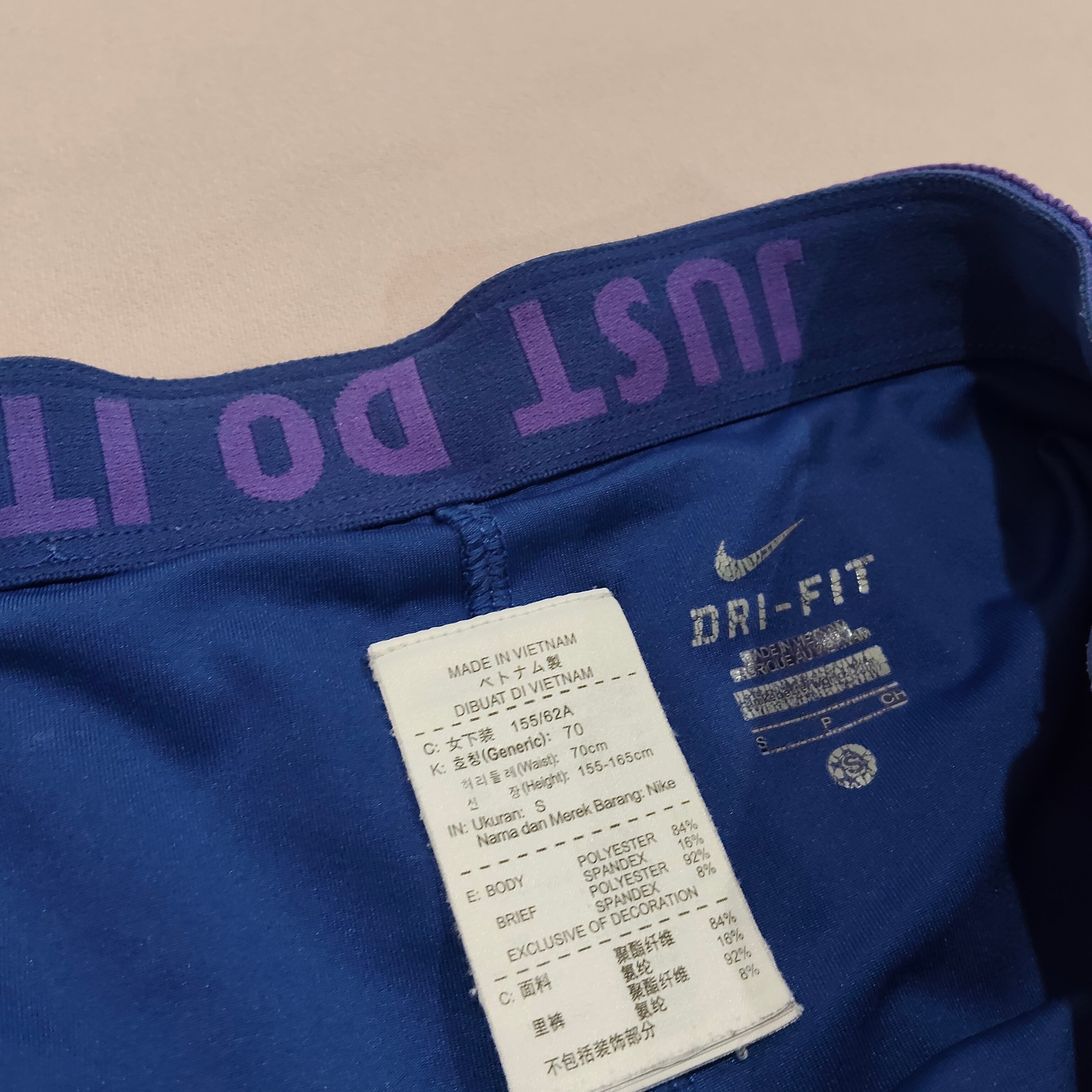 NIKE shorts size S purple Women
