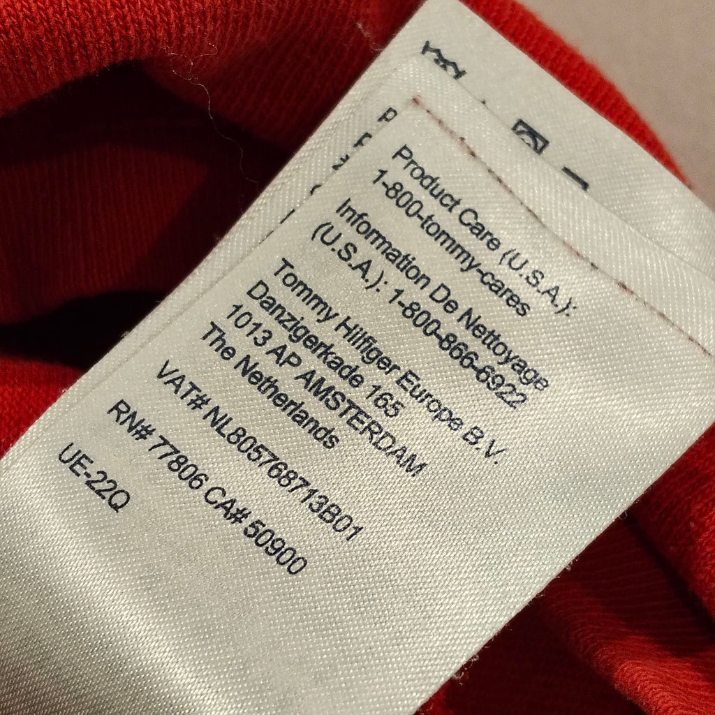 TOMMY JEANS tee size M men Red
