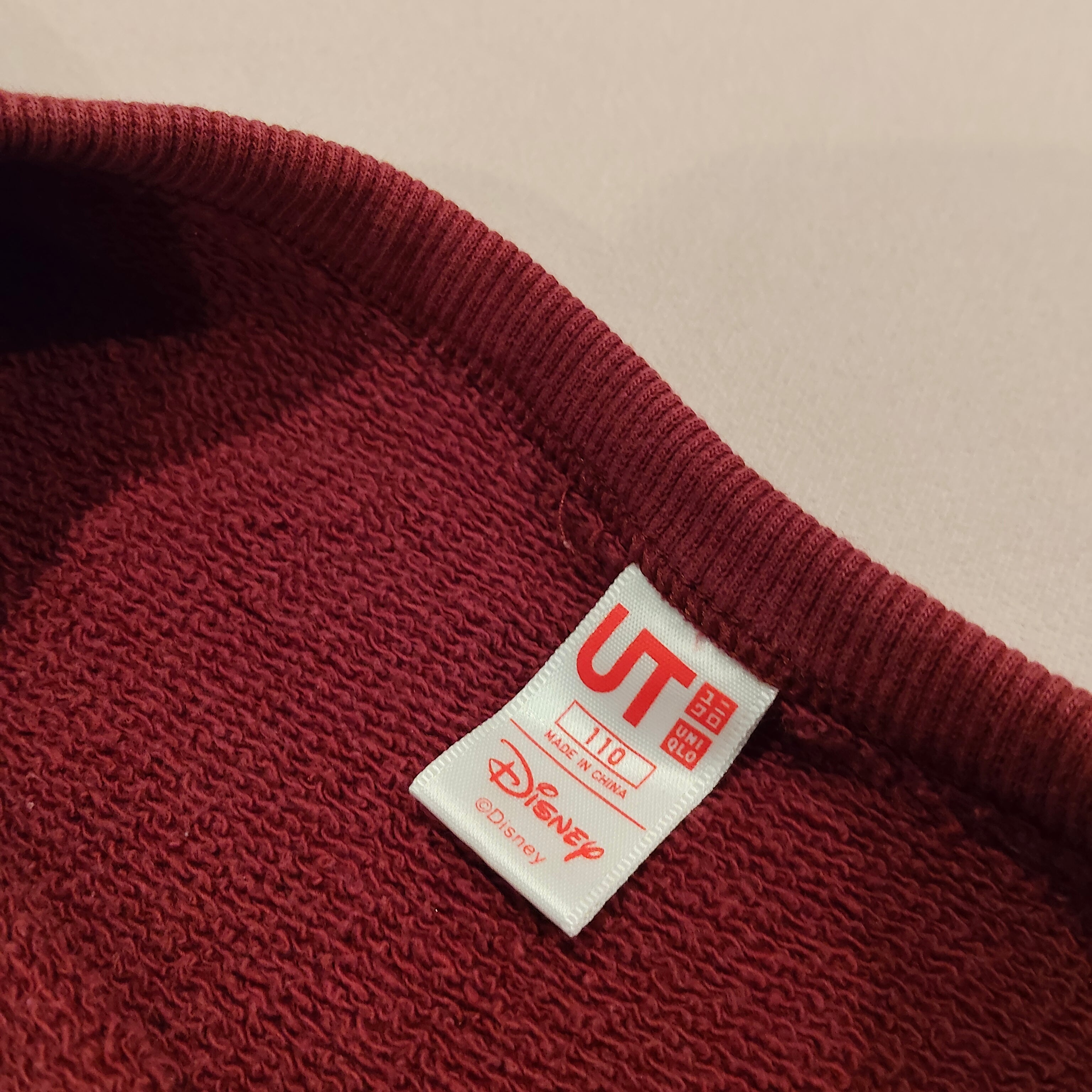 MICKEY MOUSE BASEBALL jumper size 4-5y UNIQLO