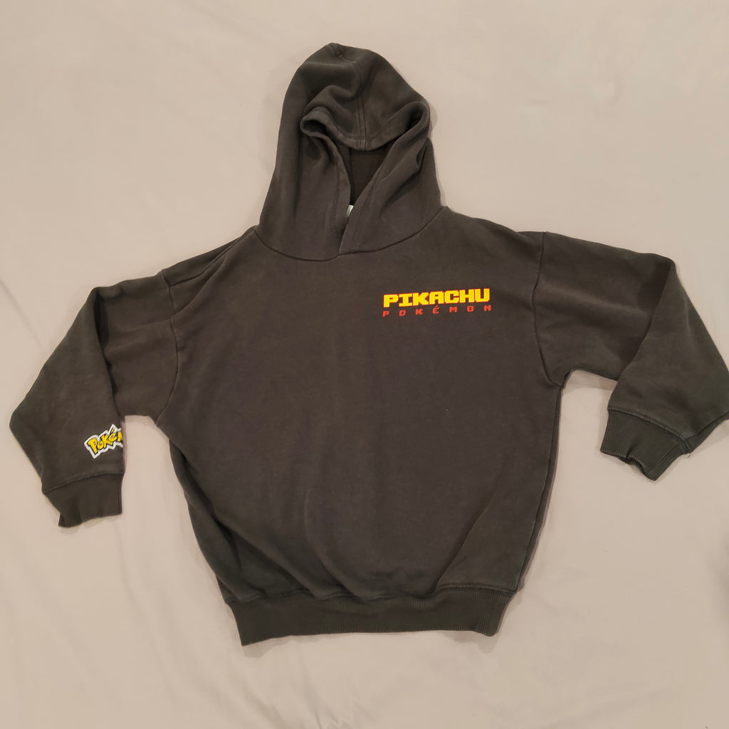 POKEMON PIKACHU hoodie size 8 boys