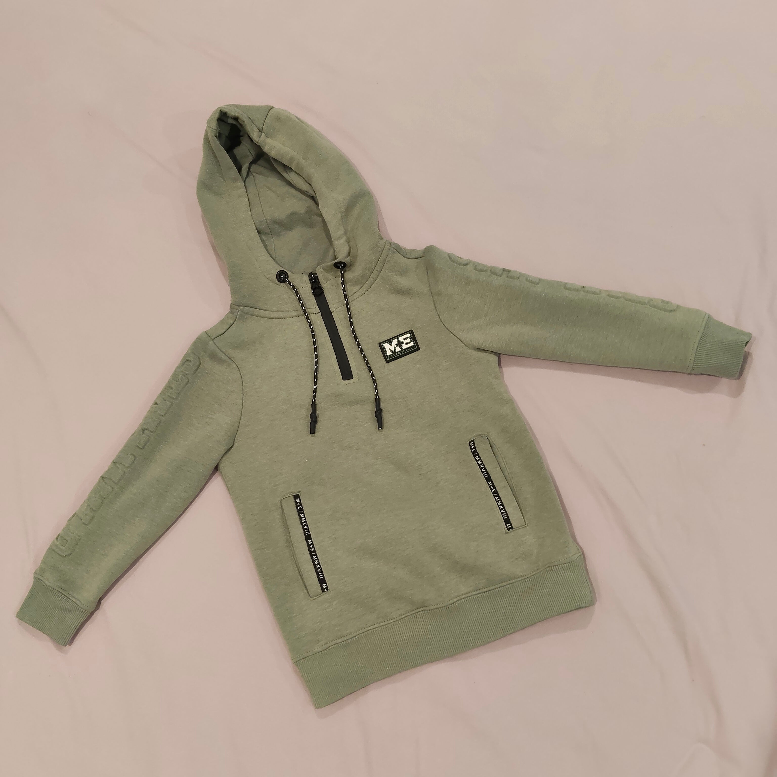 MAC + ELLIE hoodie size 4 boys
