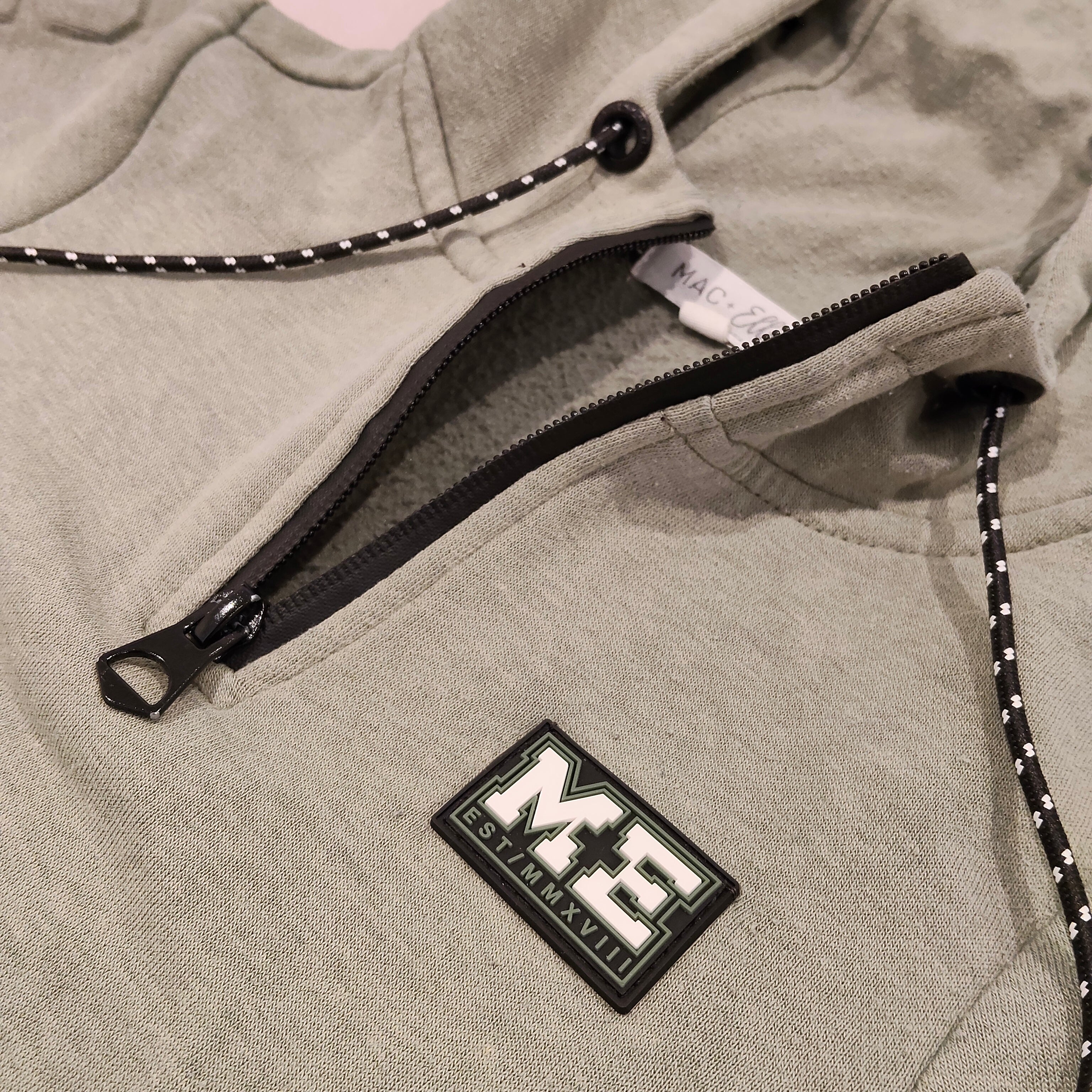 MAC + ELLIE hoodie size 4 boys