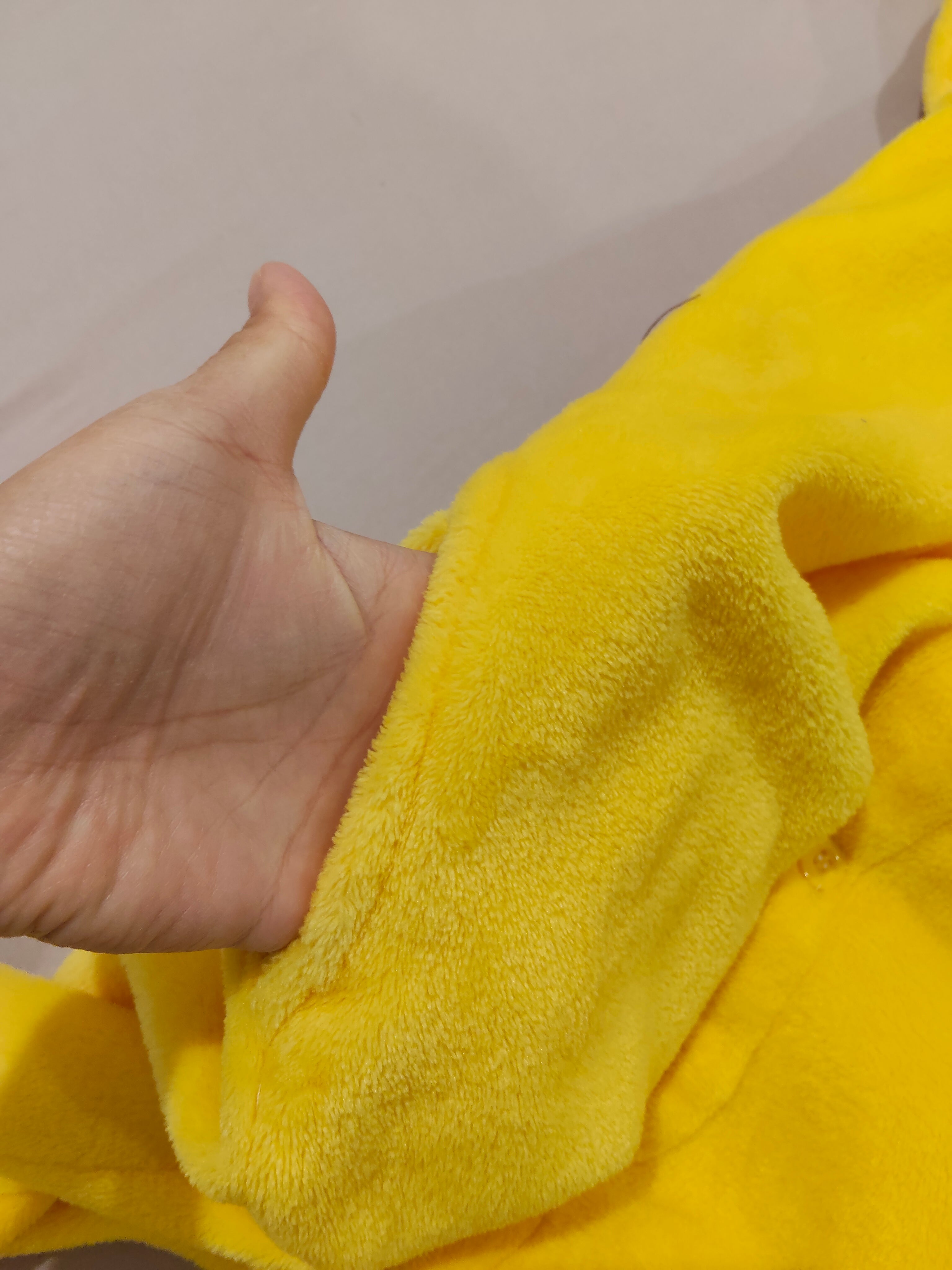 POKEMON Pikachu Onesie size 7-9y kids