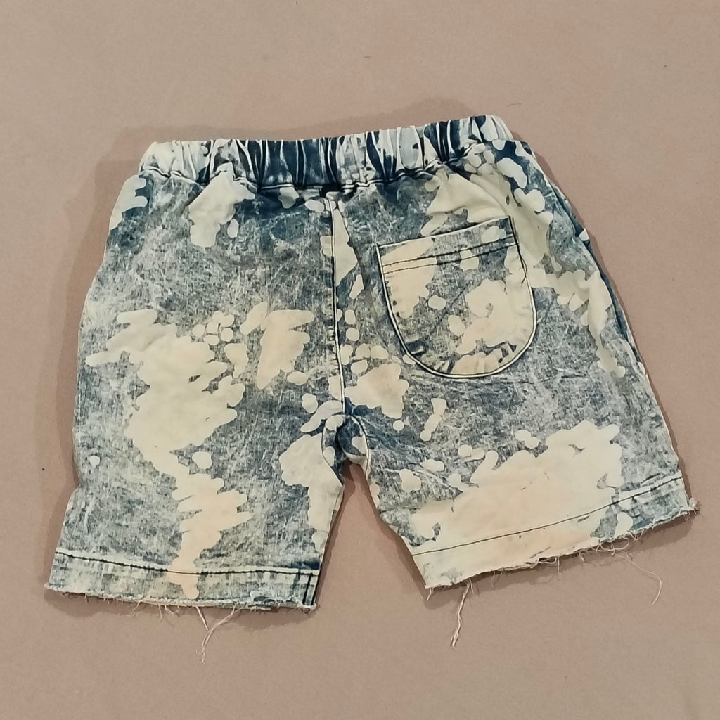RADICOOL DUDE size 5 boys shorts (kindy condition)