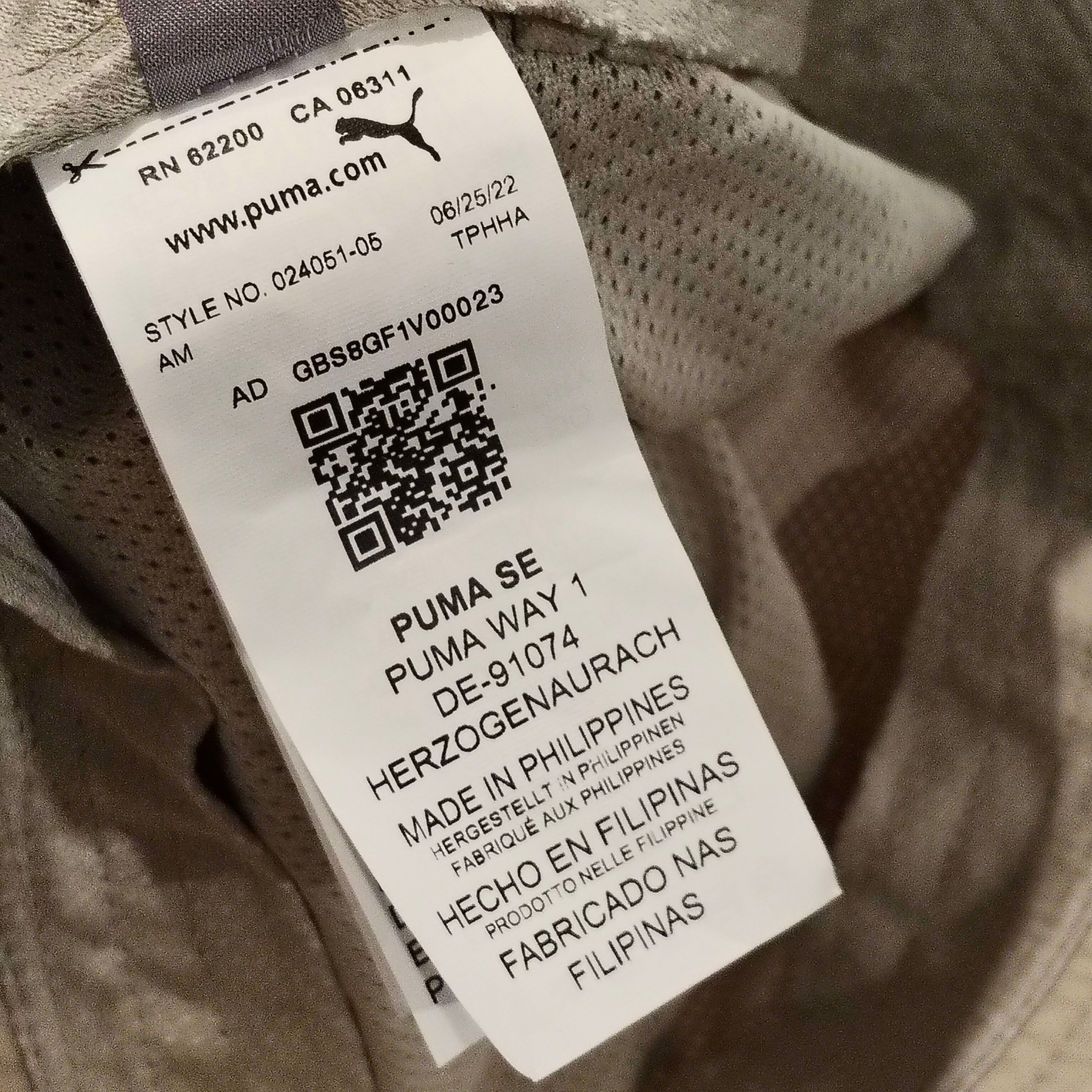 PUMA hat size 7-8y boys