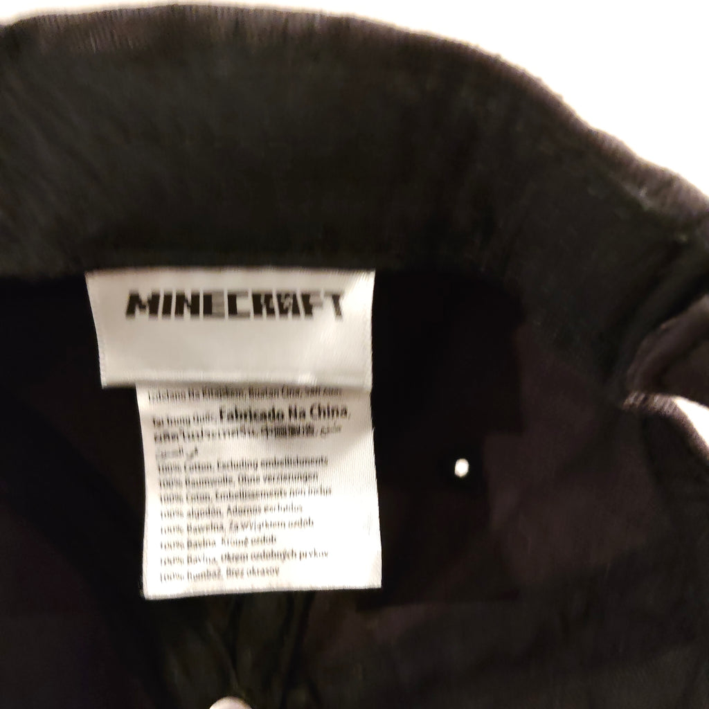 MINECRAFT hat size 2-3y boys