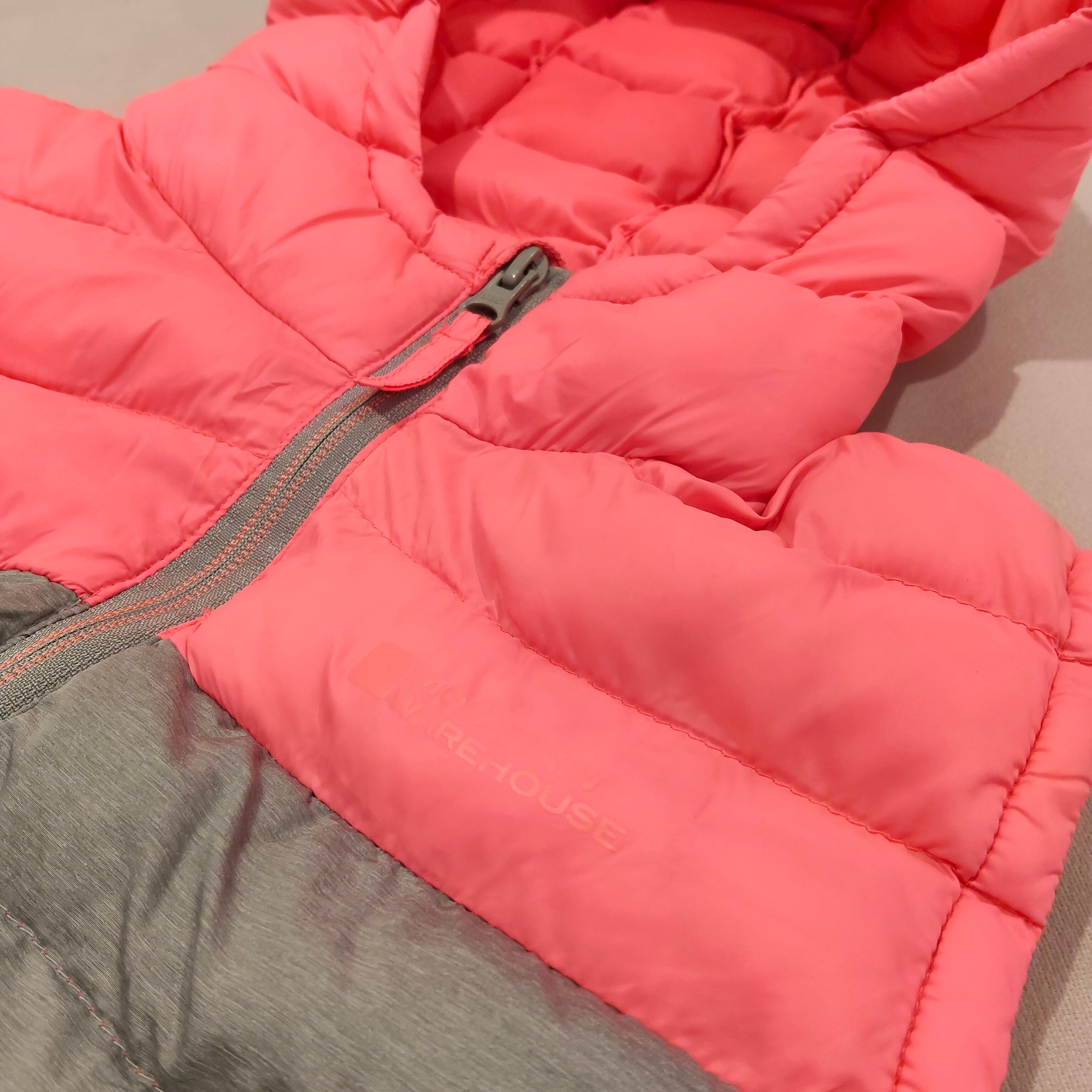 MOUNTAIN WAREHOUSE Puffer Vest size 11-12y girls