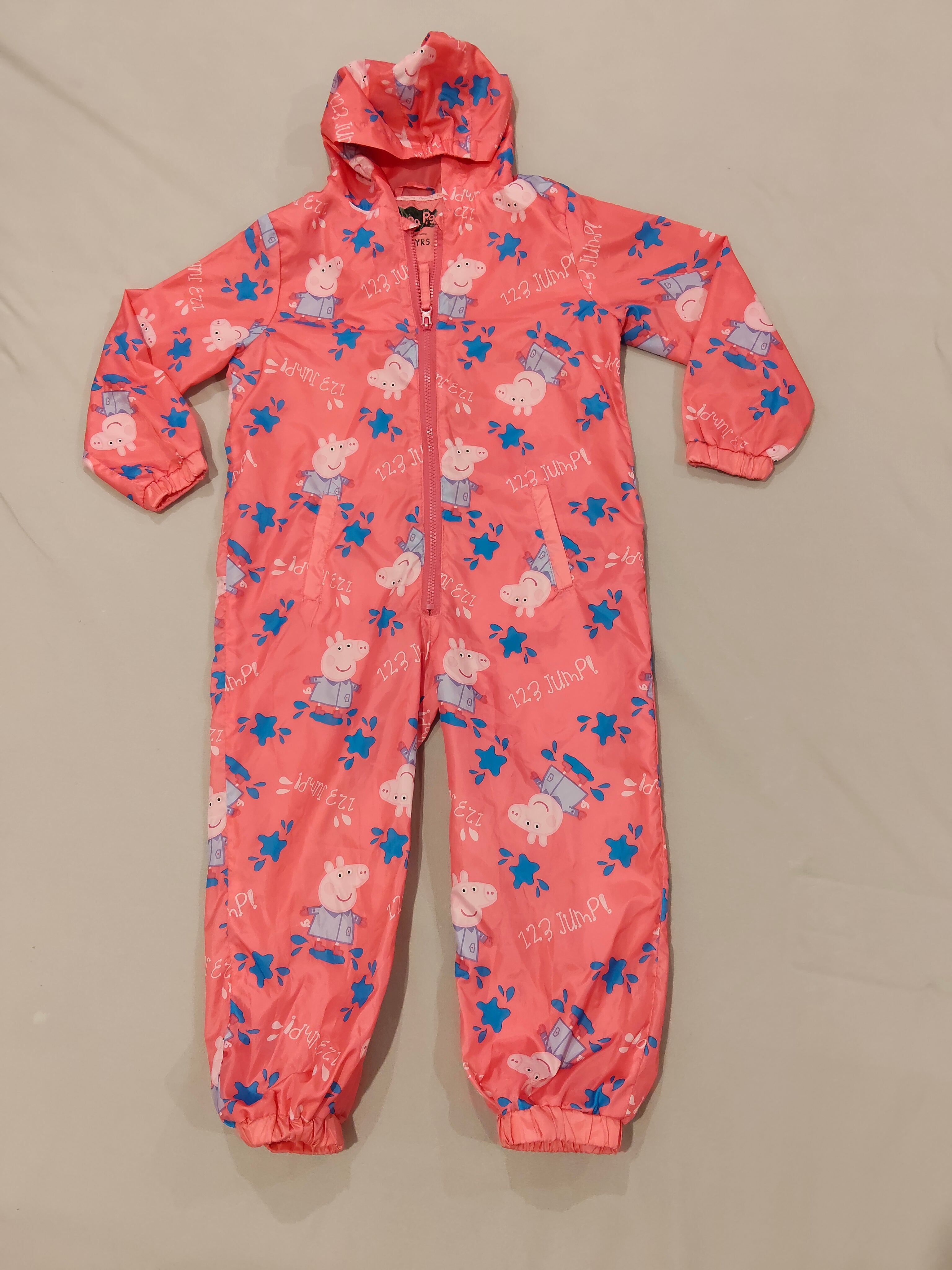 PEPPA PIG rain suit size 5-6 girls