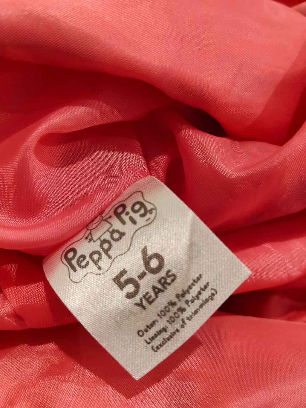 PEPPA PIG rain suit size 5-6 girls