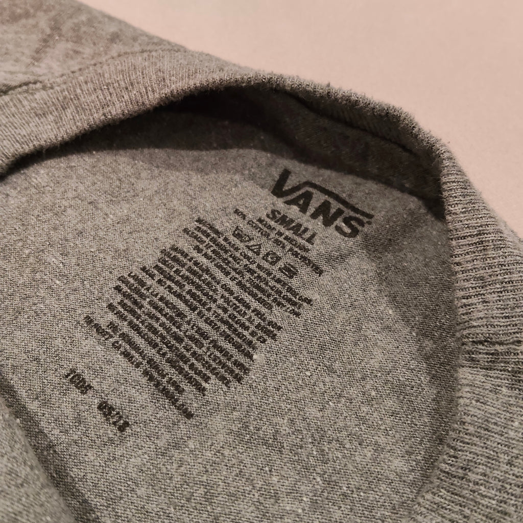 VANS tee size size 14-16y boys
