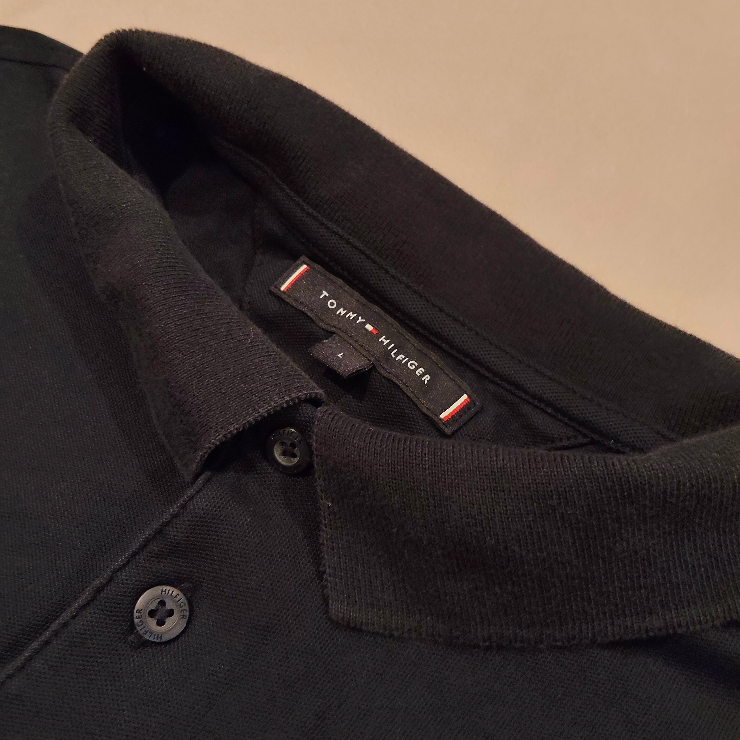 TOMMY HILFIGER polo top size L Mens Slim Fit short sleeve