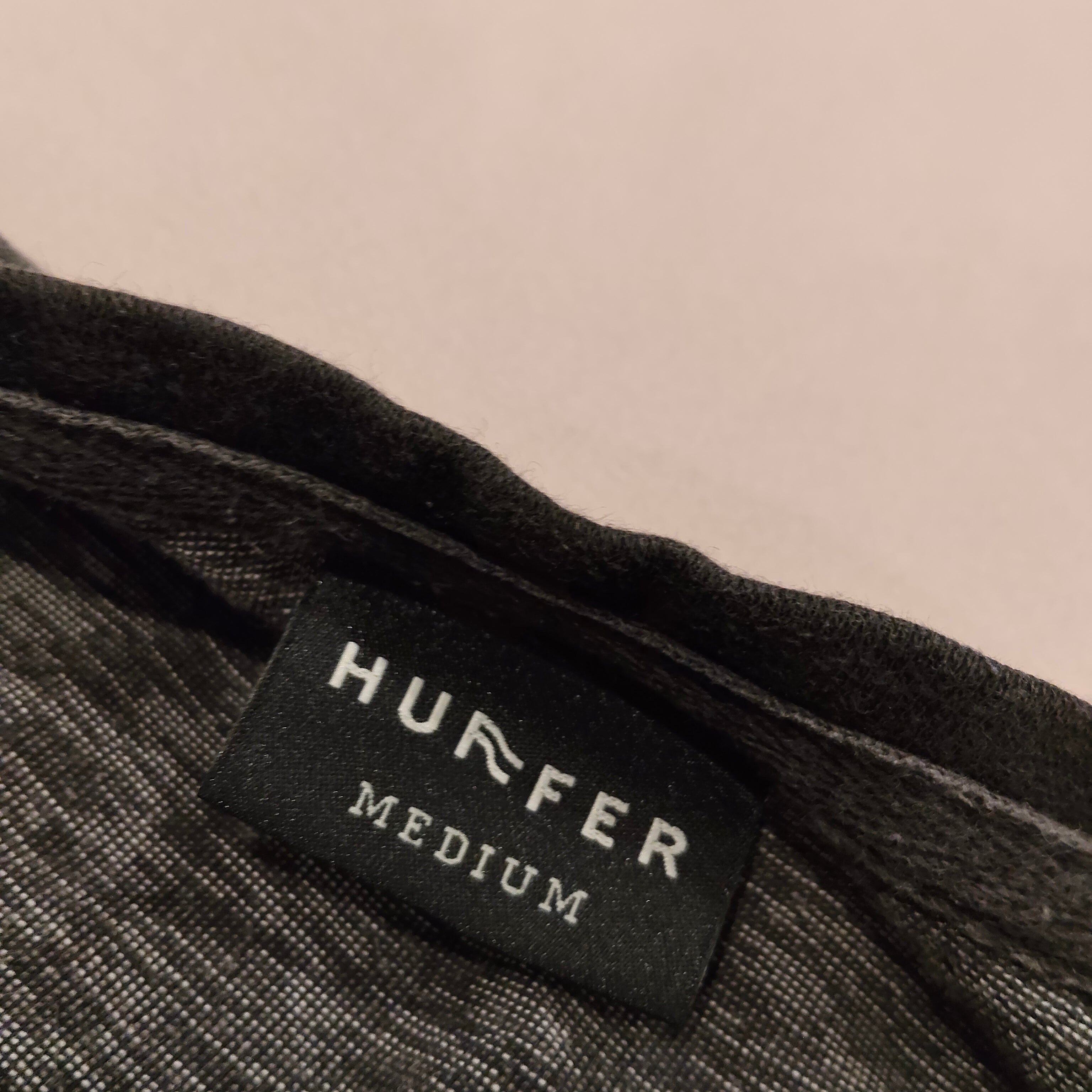 HUFFER tee size M mens black short sleeve