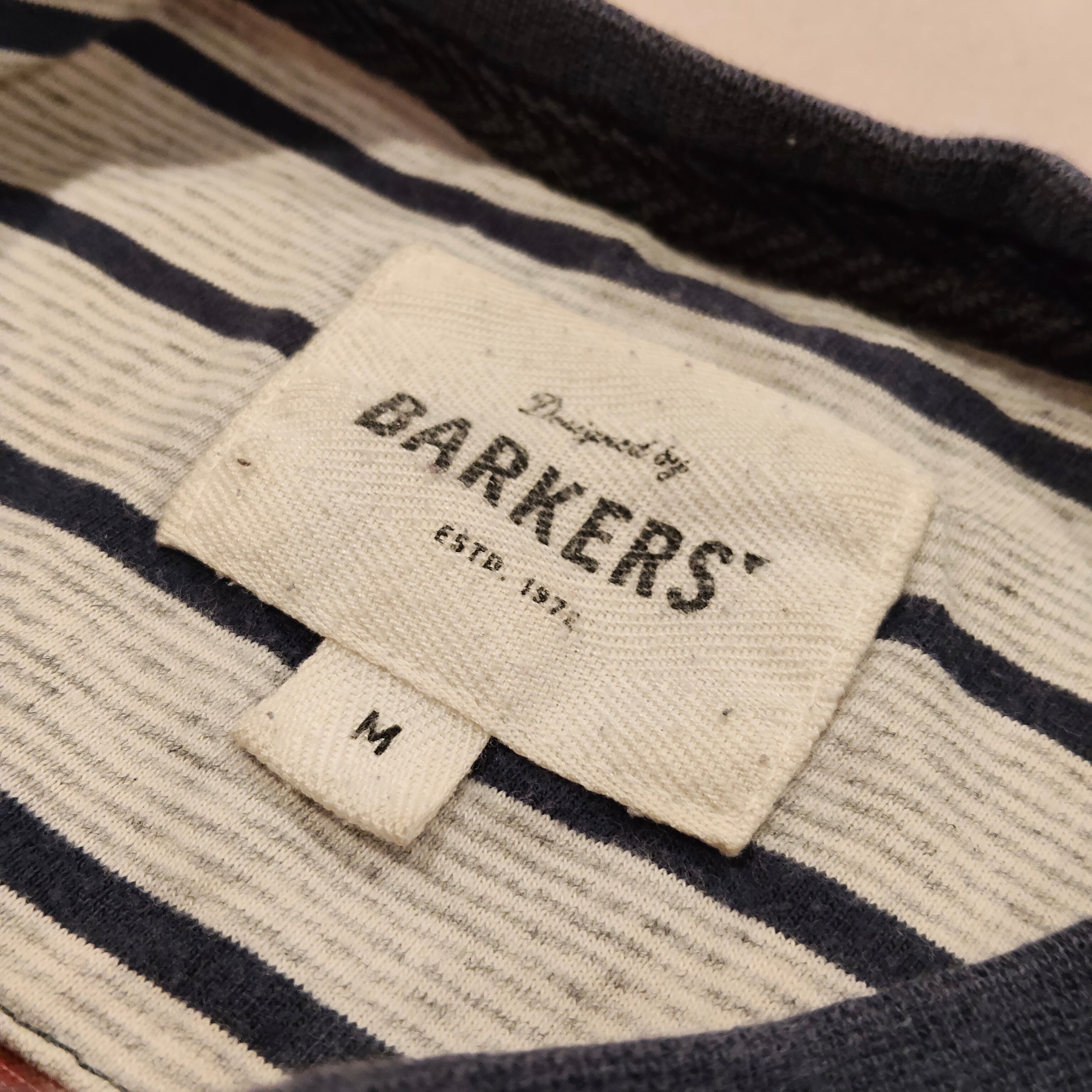 BAKERS tee size M mens red stripes short sleeve