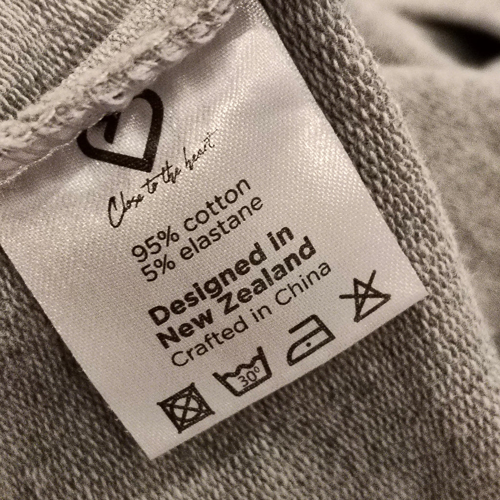 CLOSE TO THE HEART Breastfeeding jumper size 18 Womens grey