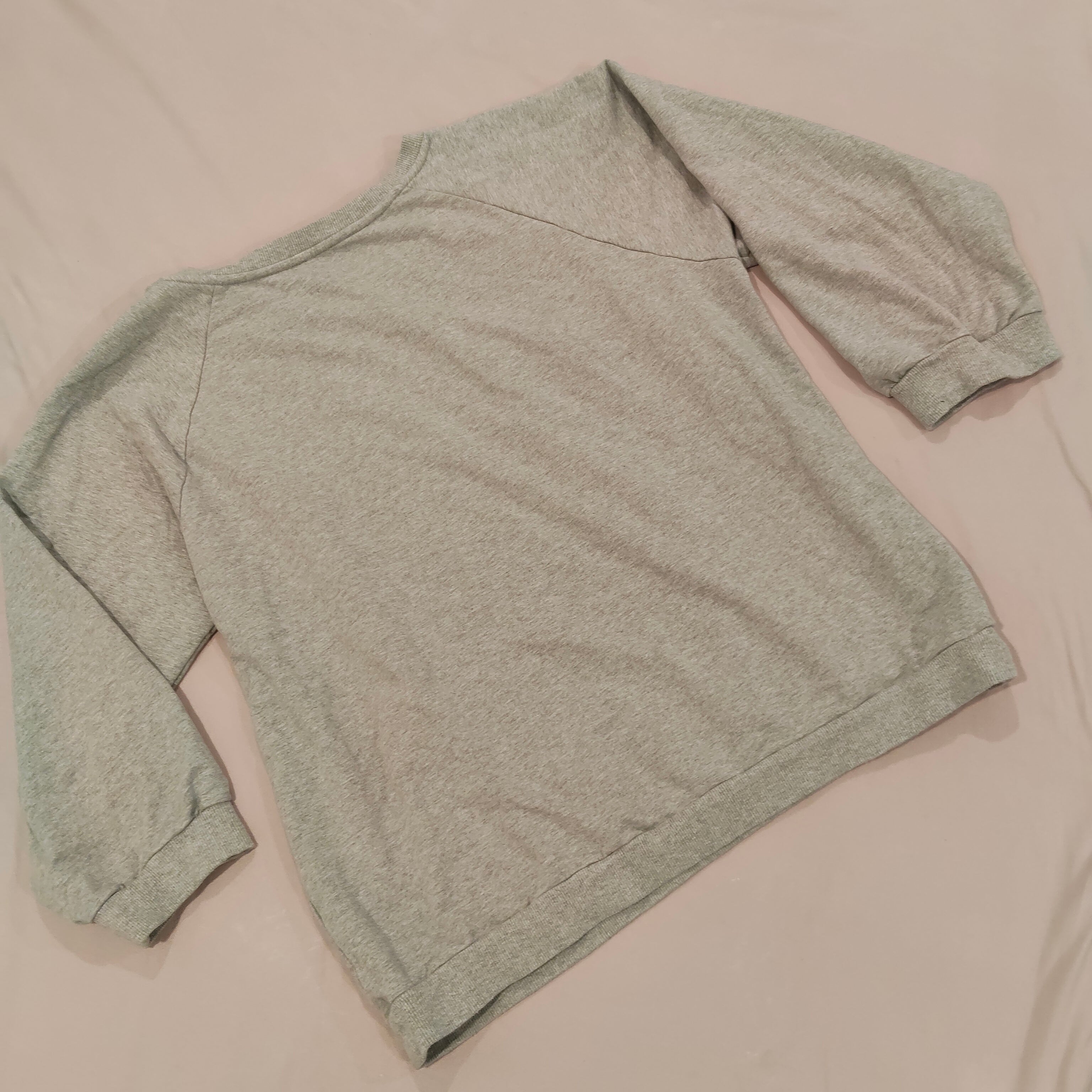 CLOSE TO THE HEART Breastfeeding jumper size 18 Womens grey