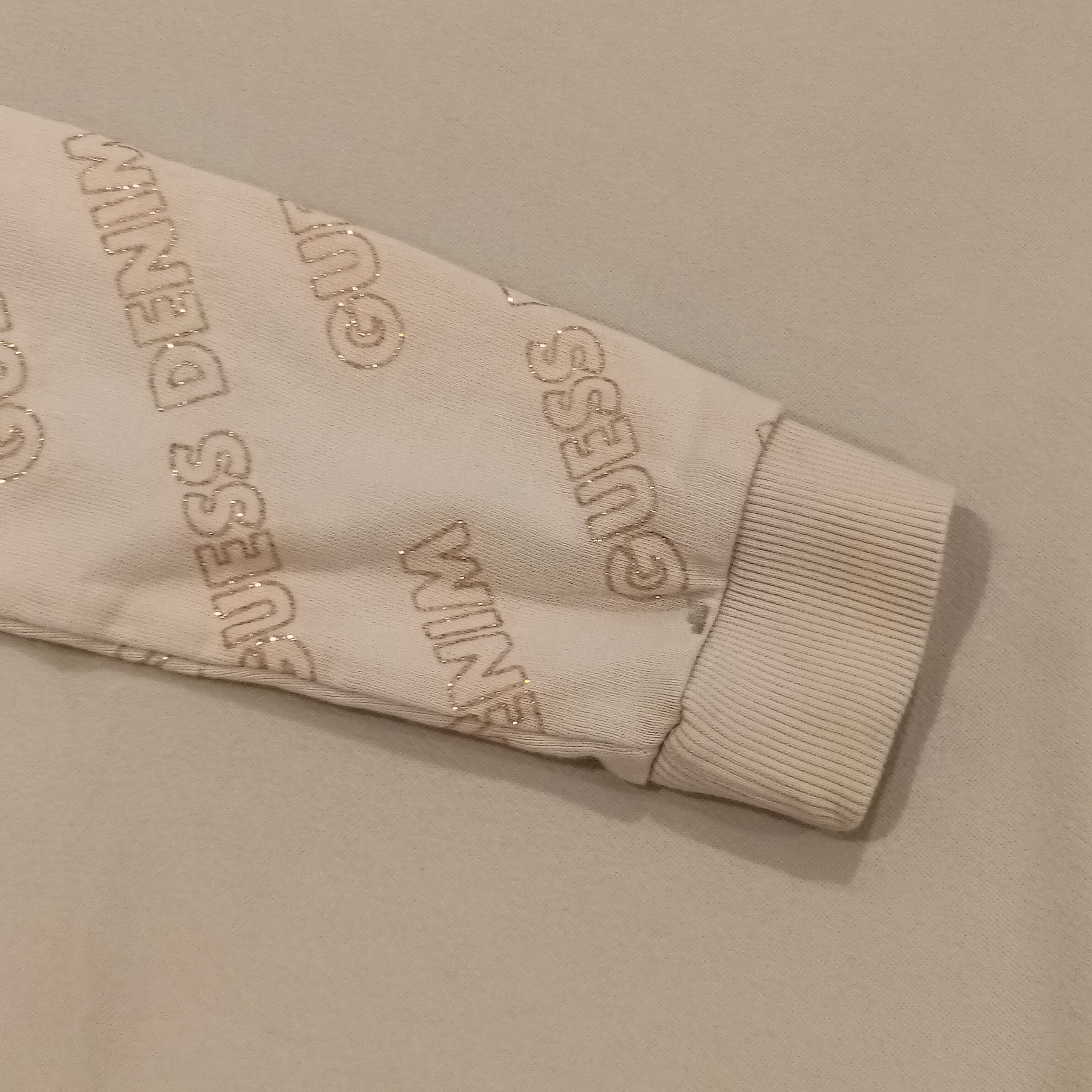 GUESS jumper size 6 girls (kindy condition)