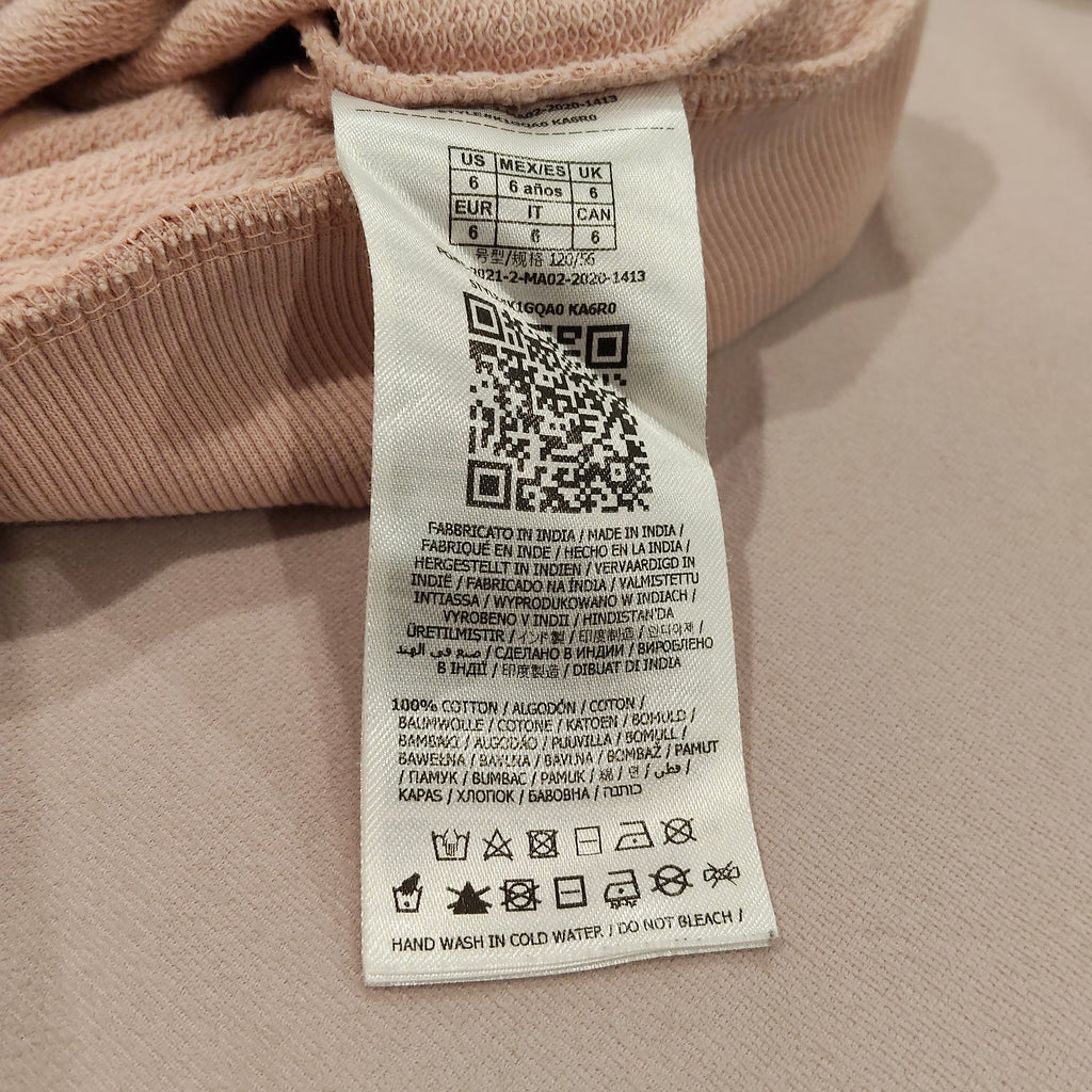 GUESS jumper size 6 girls (kindy condition)