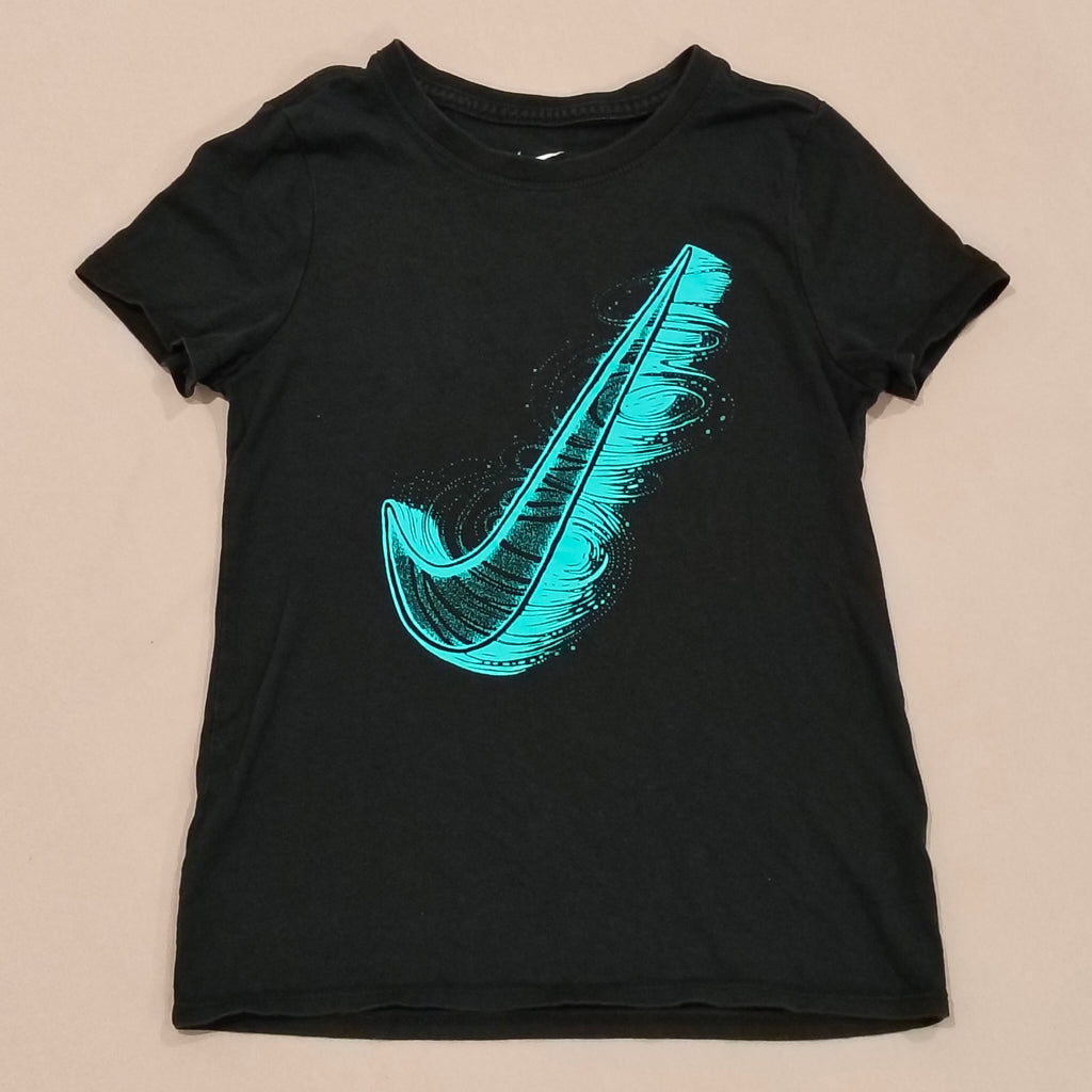 NIKE tee size 10-12y girls short sleeve black