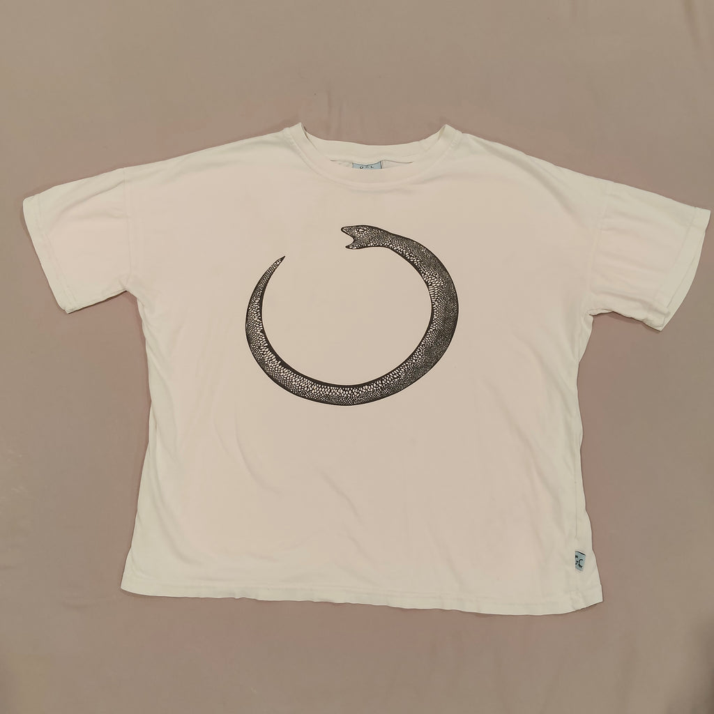 GRL FRNDD by The Girl Club tee size 14y girls short sleeve