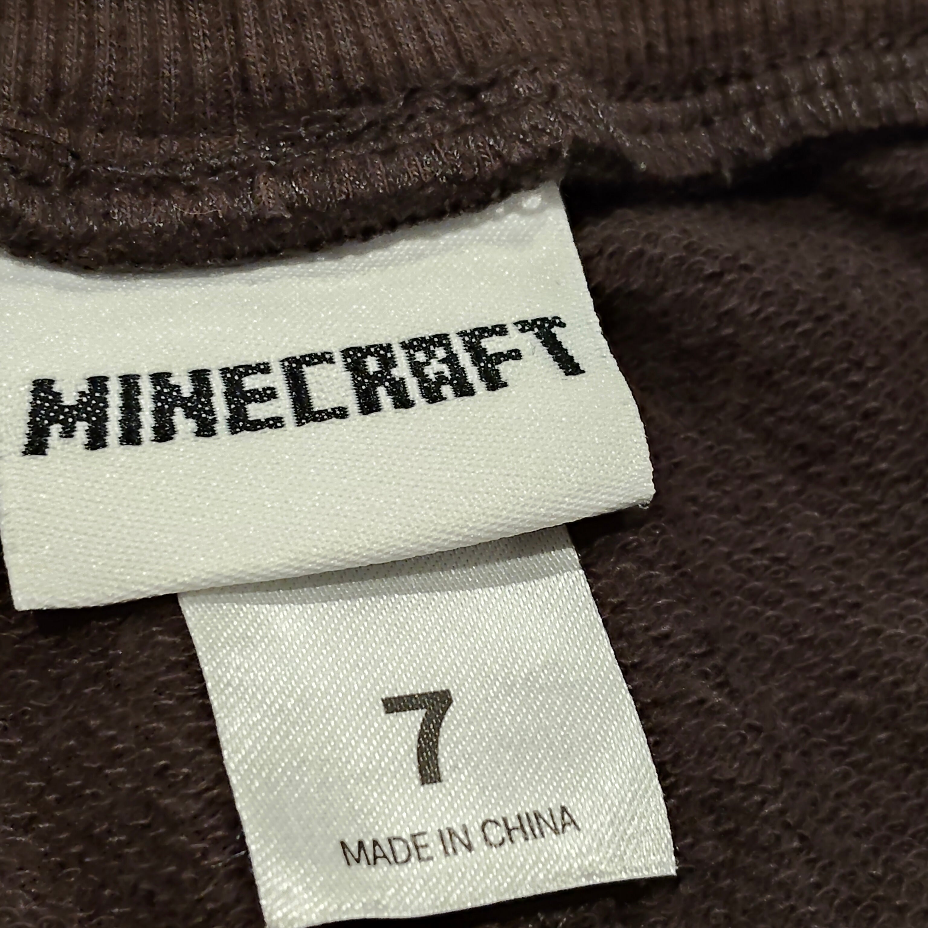 MINECRAFT shorts size 7 boys