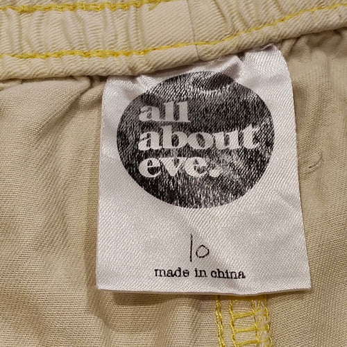 ALL ABOUT EVE shorts size 10 Womens Lime
