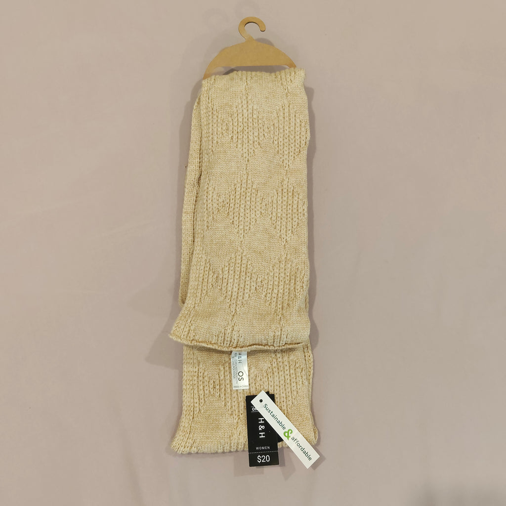 NEW Women Scarf BNWT