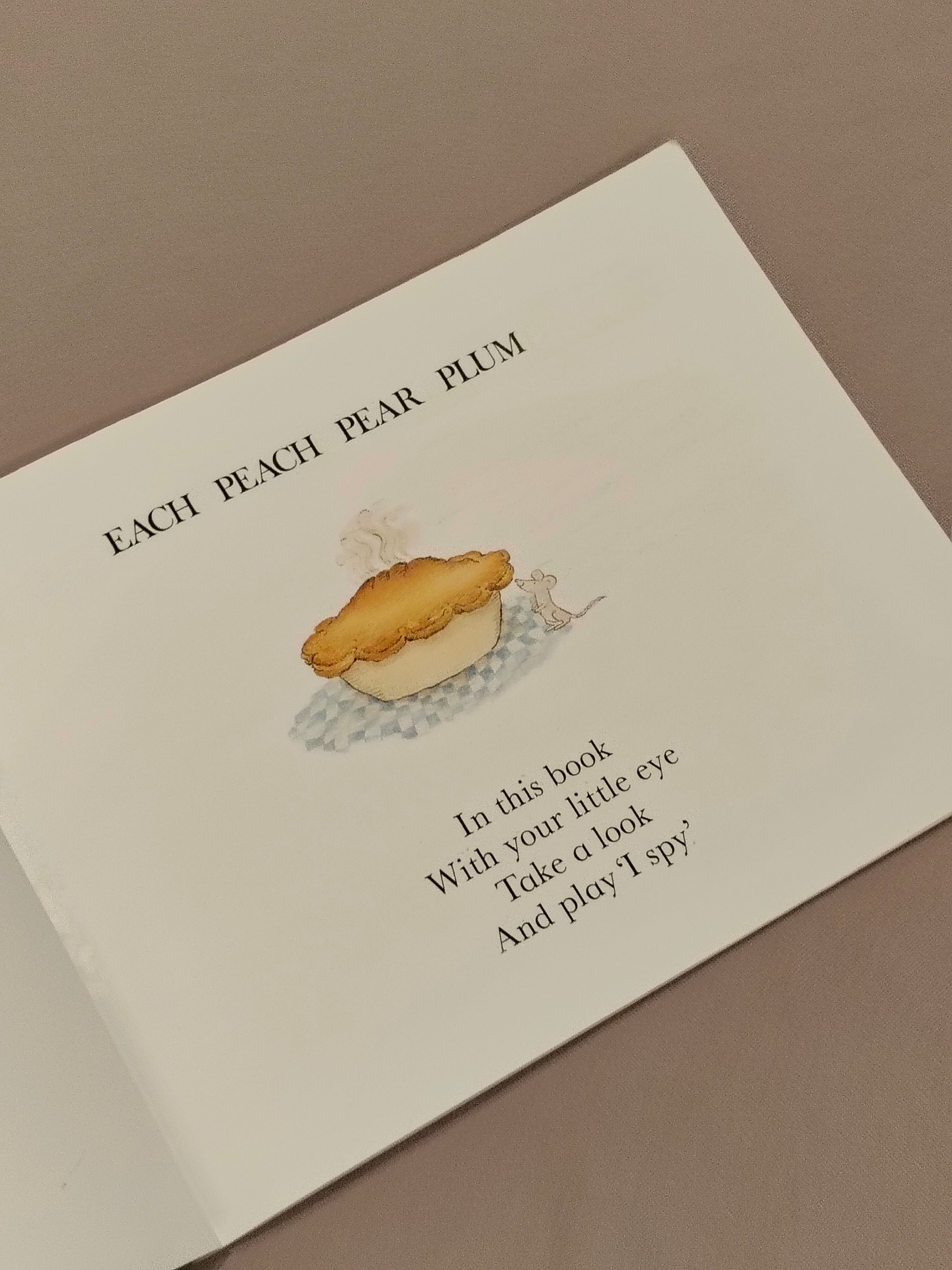 'Each Peach Pear Plum' by Janet and Allan Ahlberg BOOK Paperback