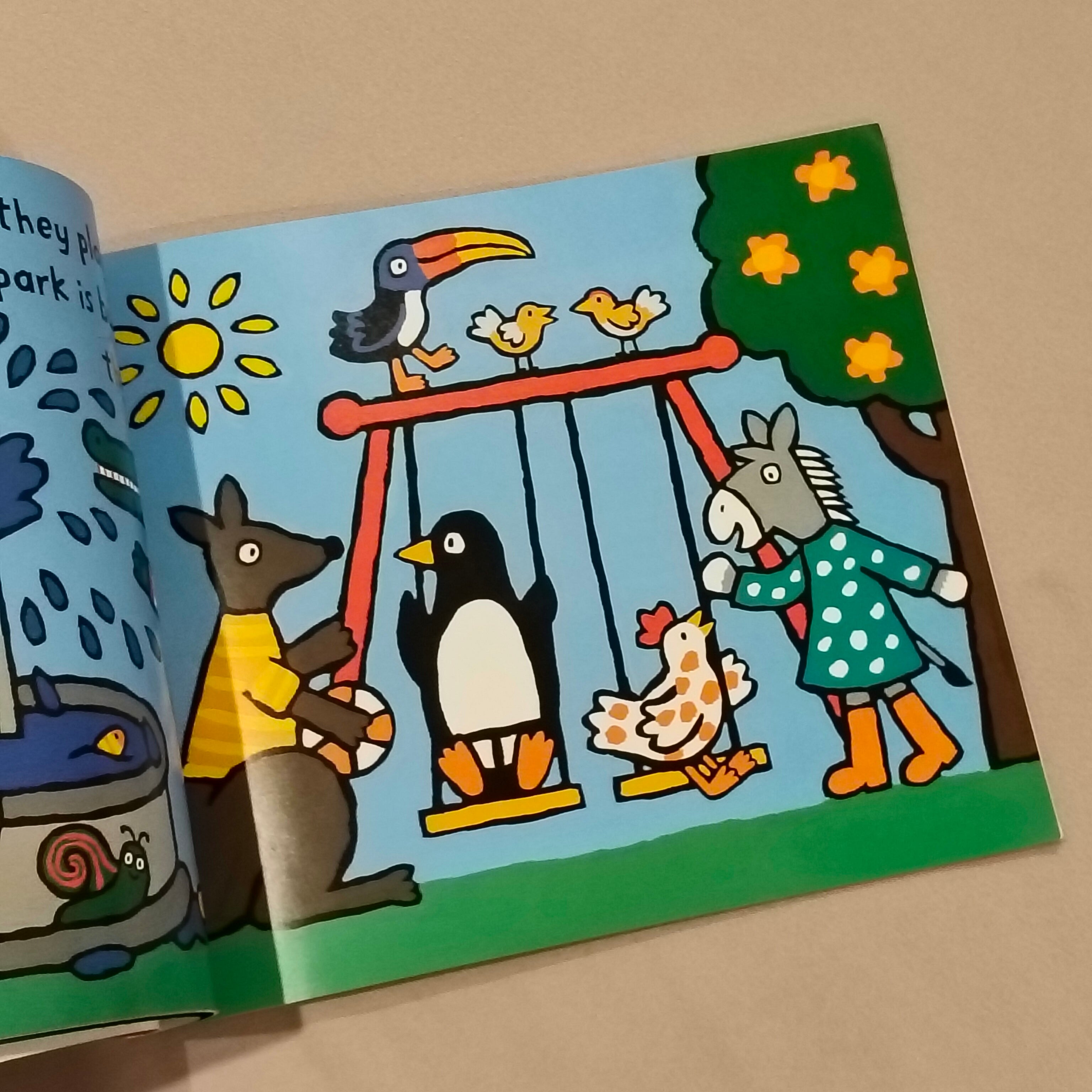 'Maisy Goes to the City' by Lucy Cousins BOOK Paperback