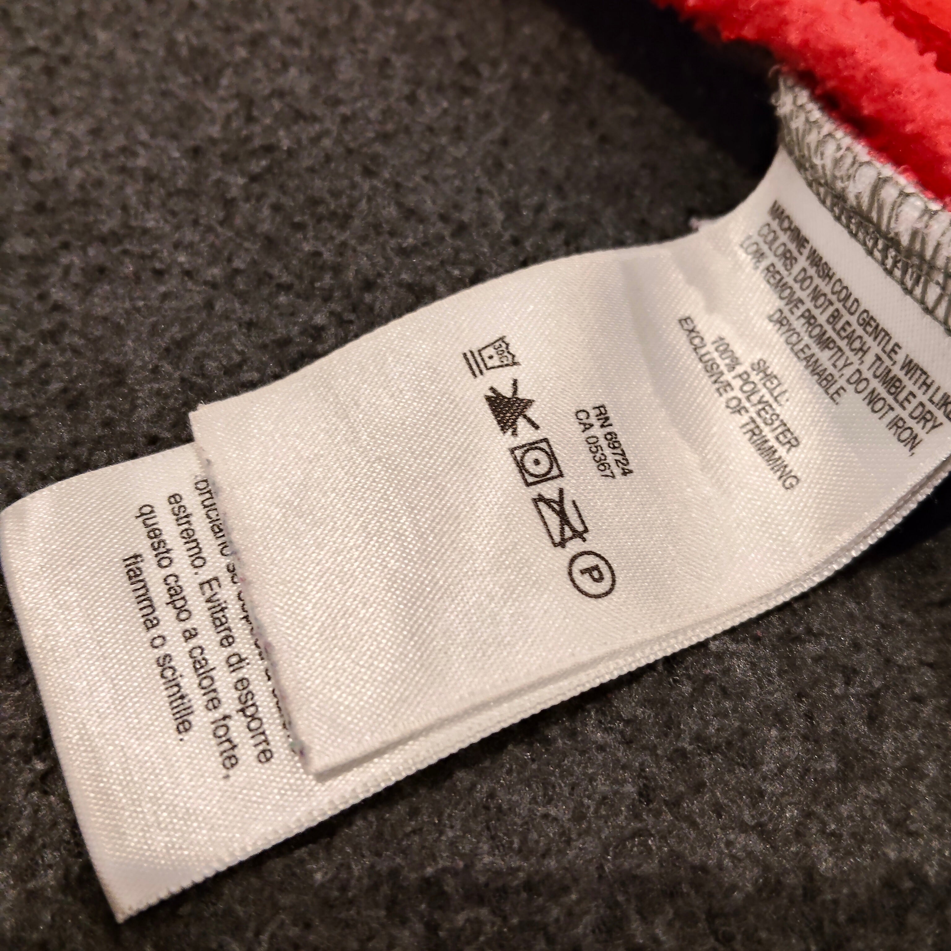 COLOMBIA zip up jumper size 4-5yrs unisex kids