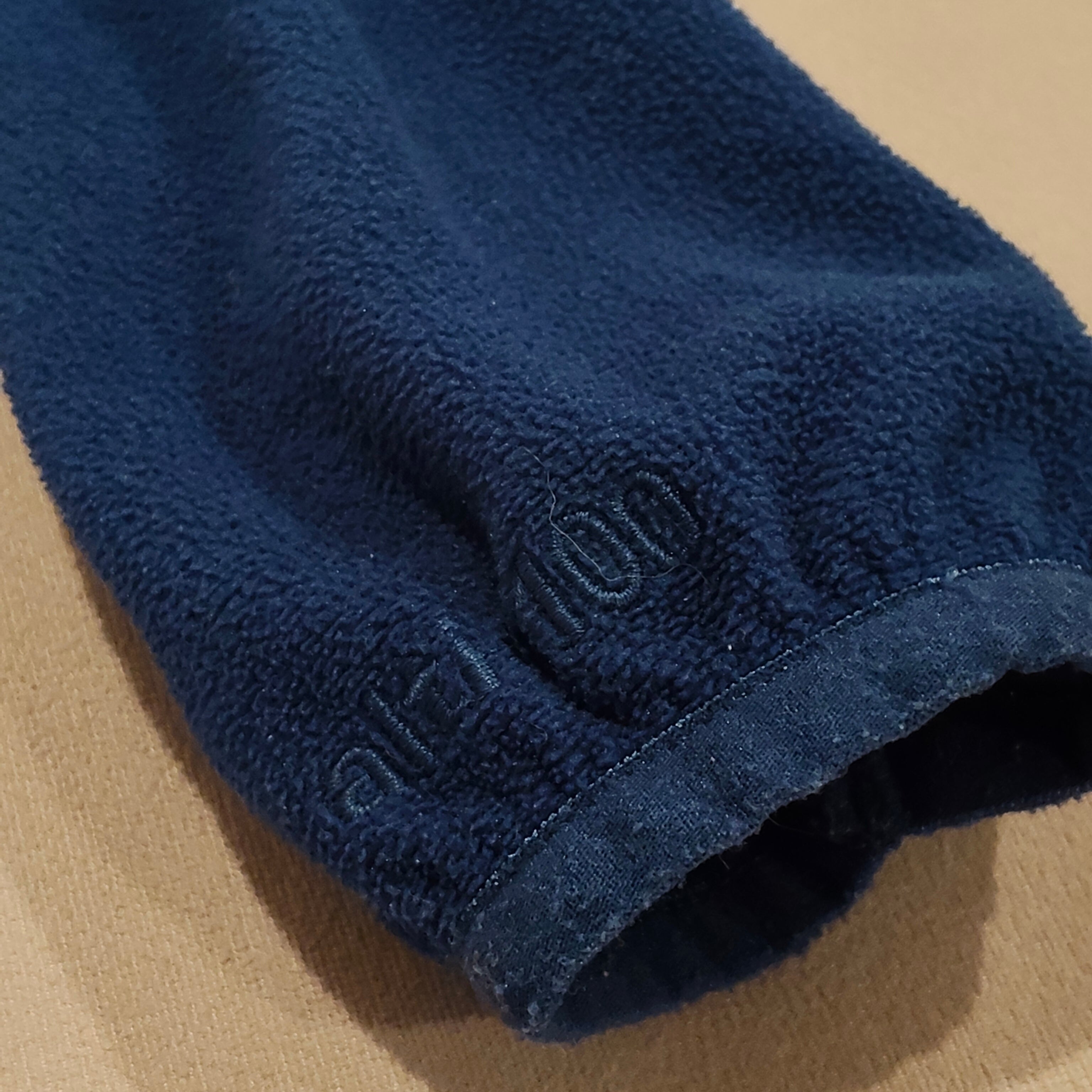 KATHMANDU fleece zip up jumper size 8yrs boys blue