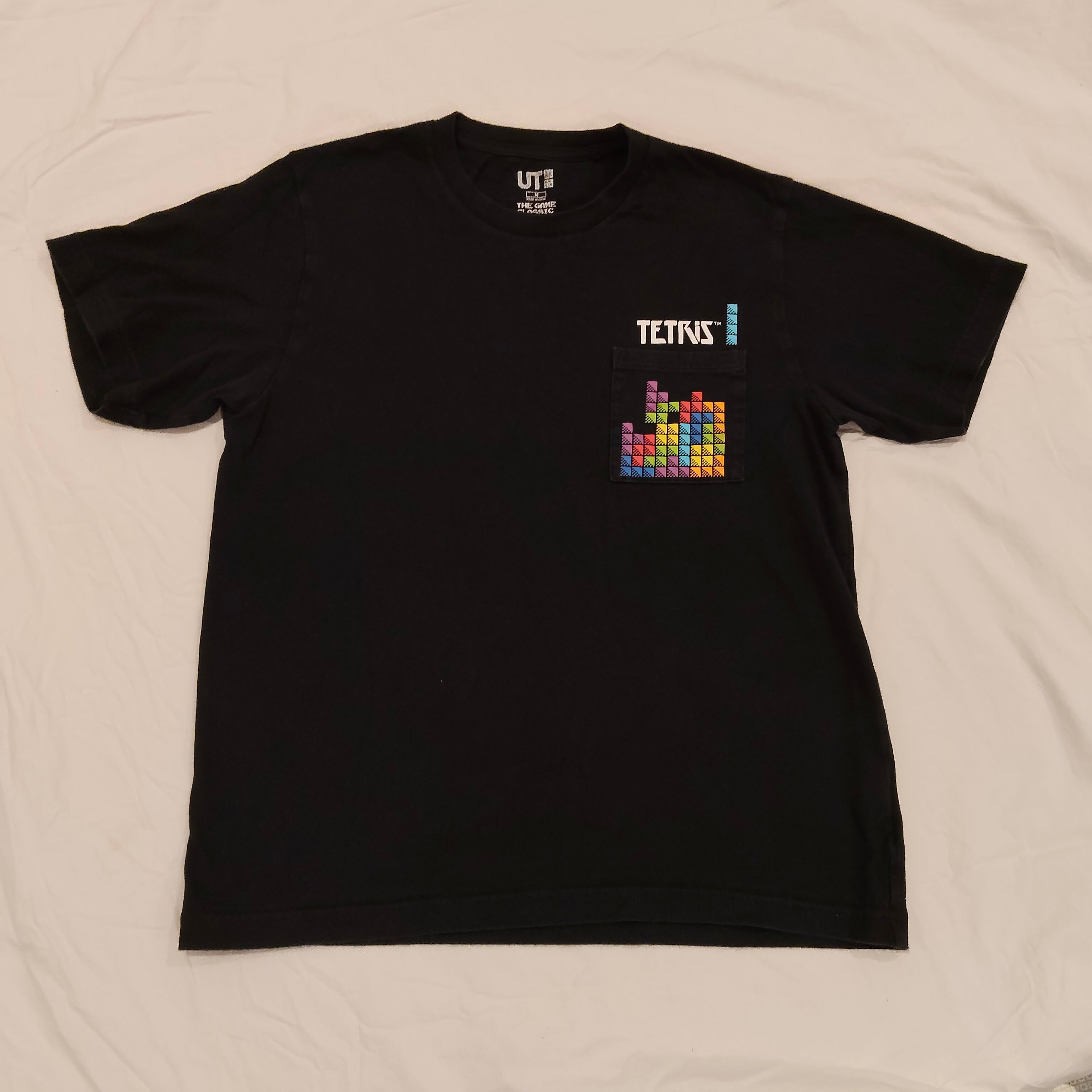 UNIQLO tee size S Mens Tetris short sleeve black