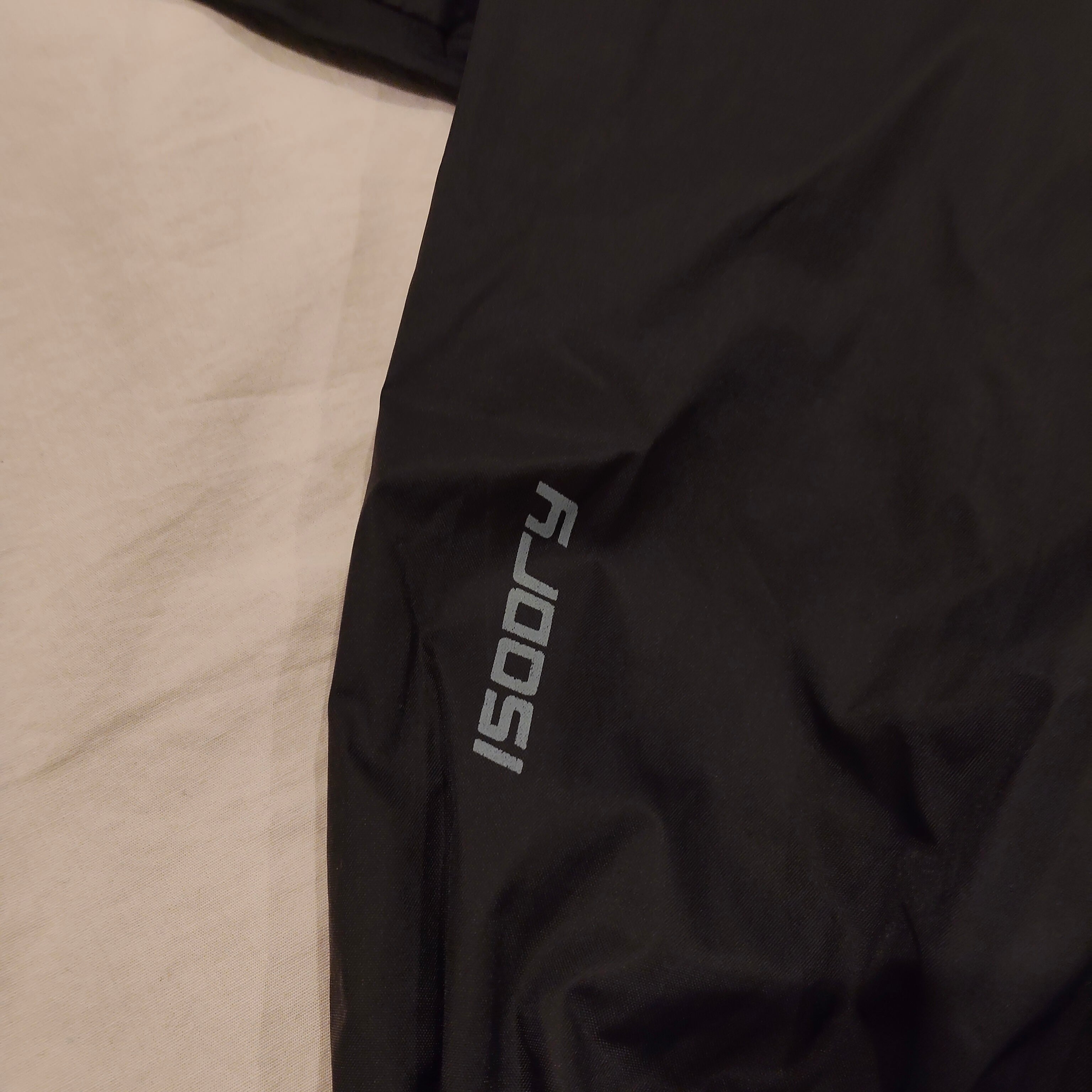 MOUTAIN WAREHOUSE rain jacket size 9-10y unisex kids black