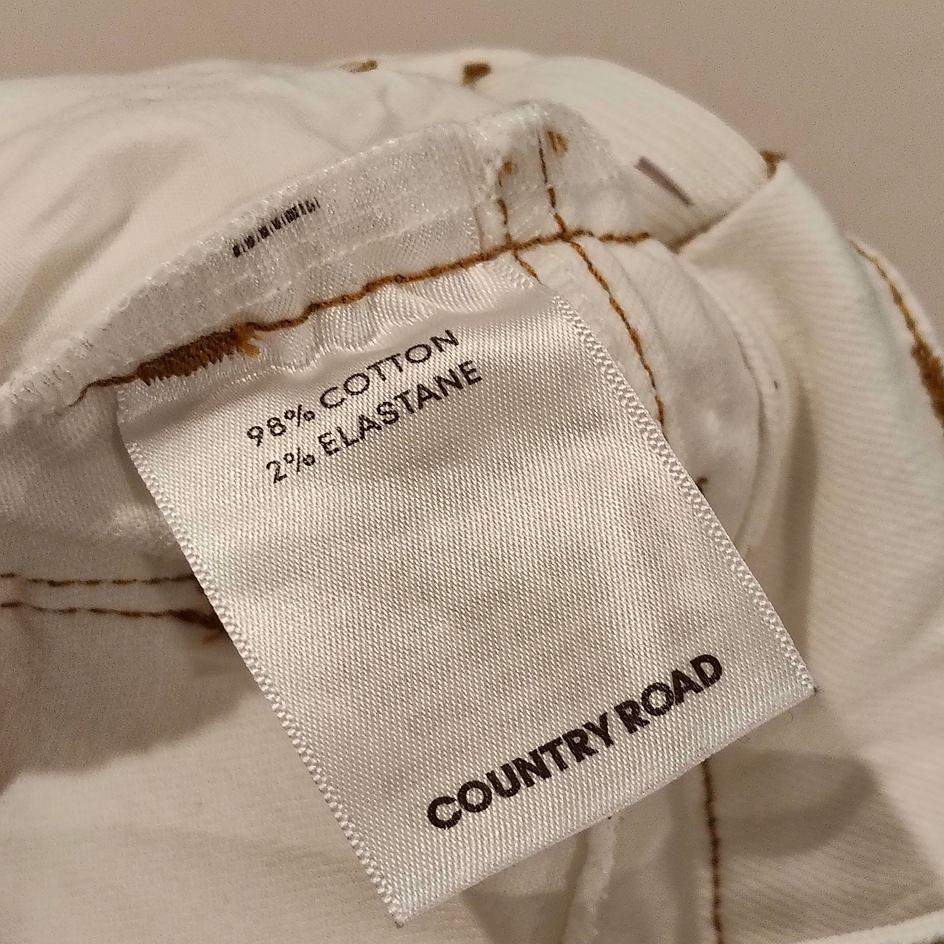 COUNTRY ROAD denim shorts size 10 girls white