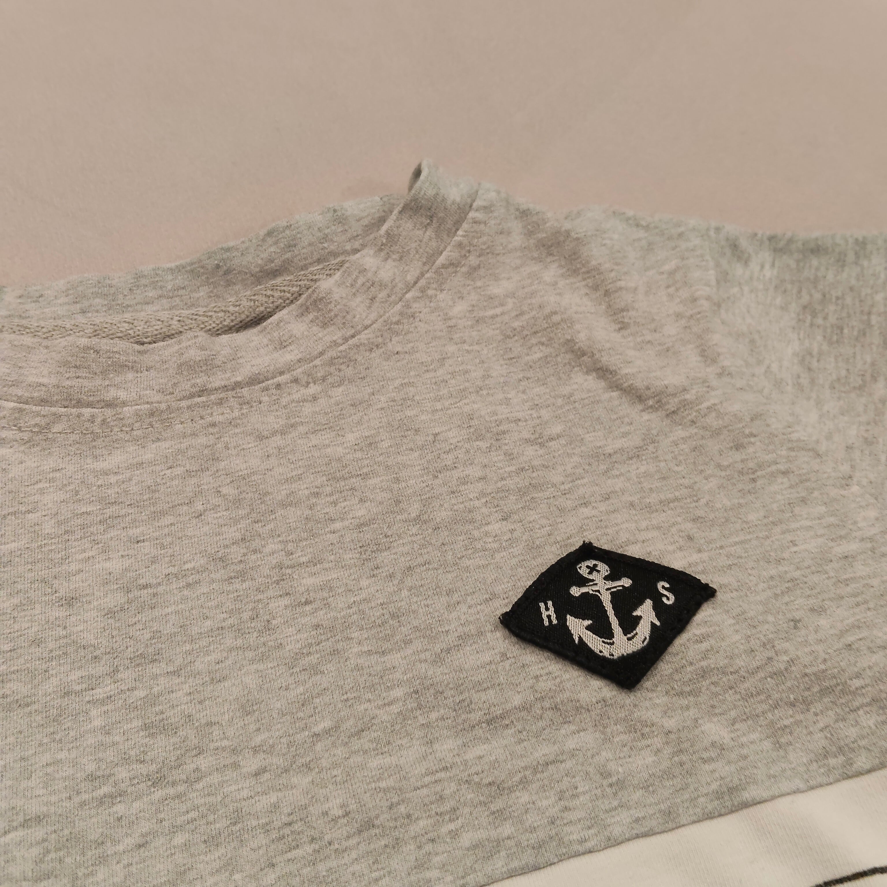 HELLO STRANGER top size 4 boys long sleeve