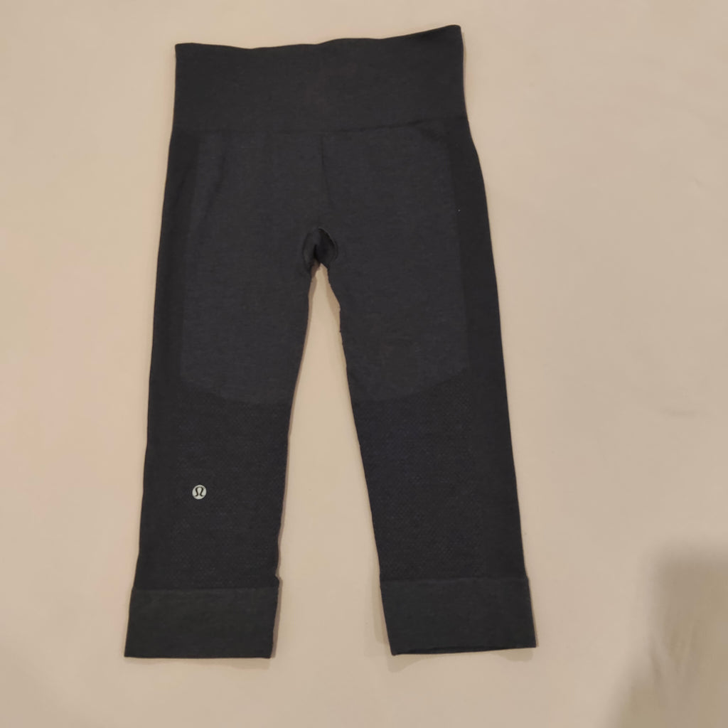 LULULEMON leggings size 4 Lulu (size 8 NZ)