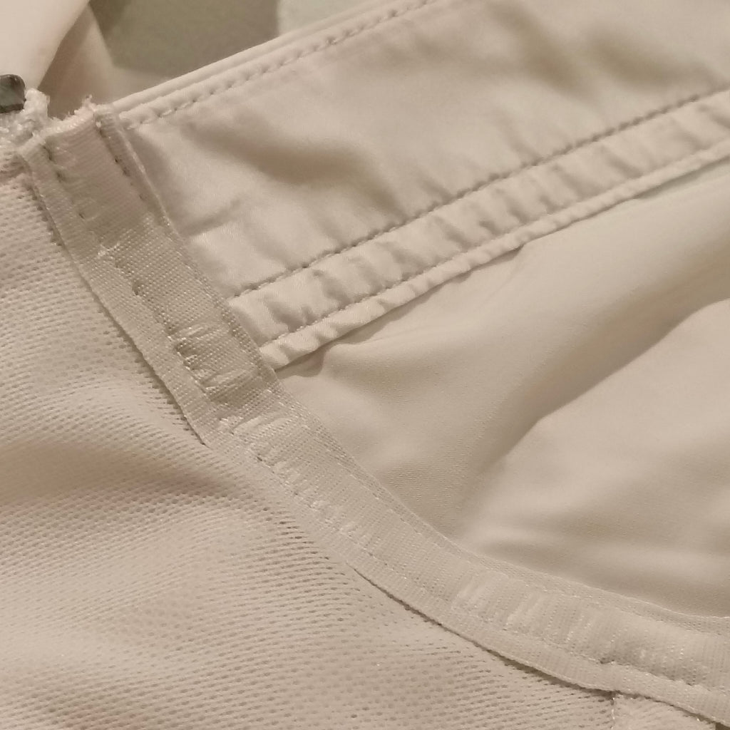 LULULEMON jacket size 6 Lulu (size 10 NZ) light weight