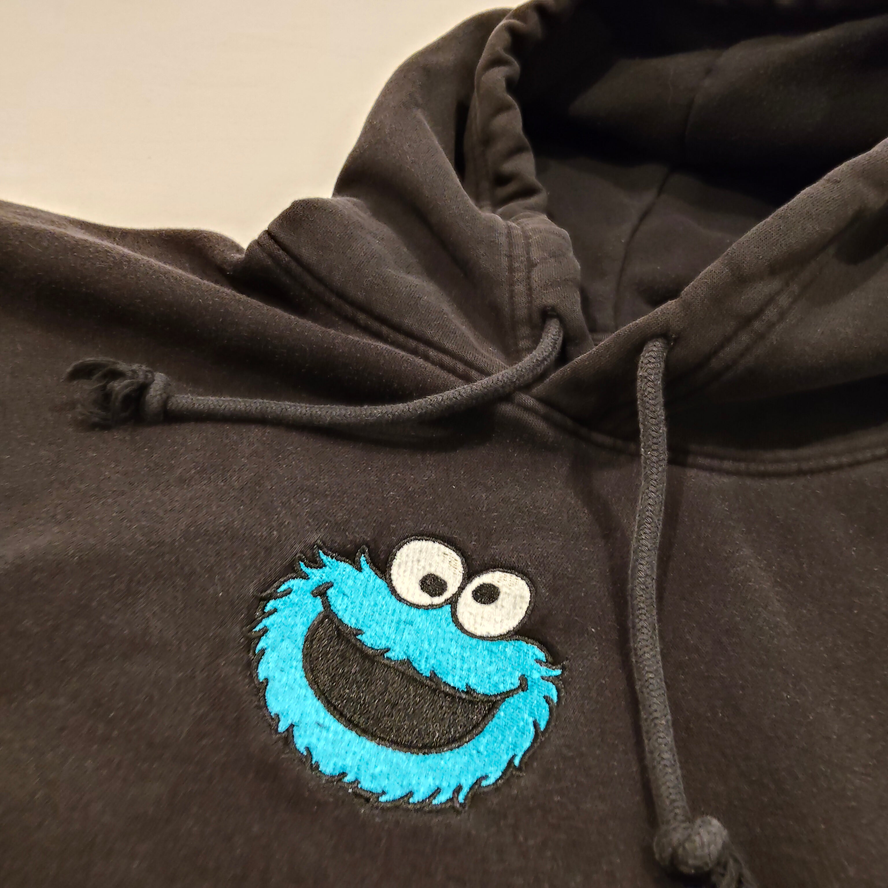 SESAME STREET hoodie size S Men black